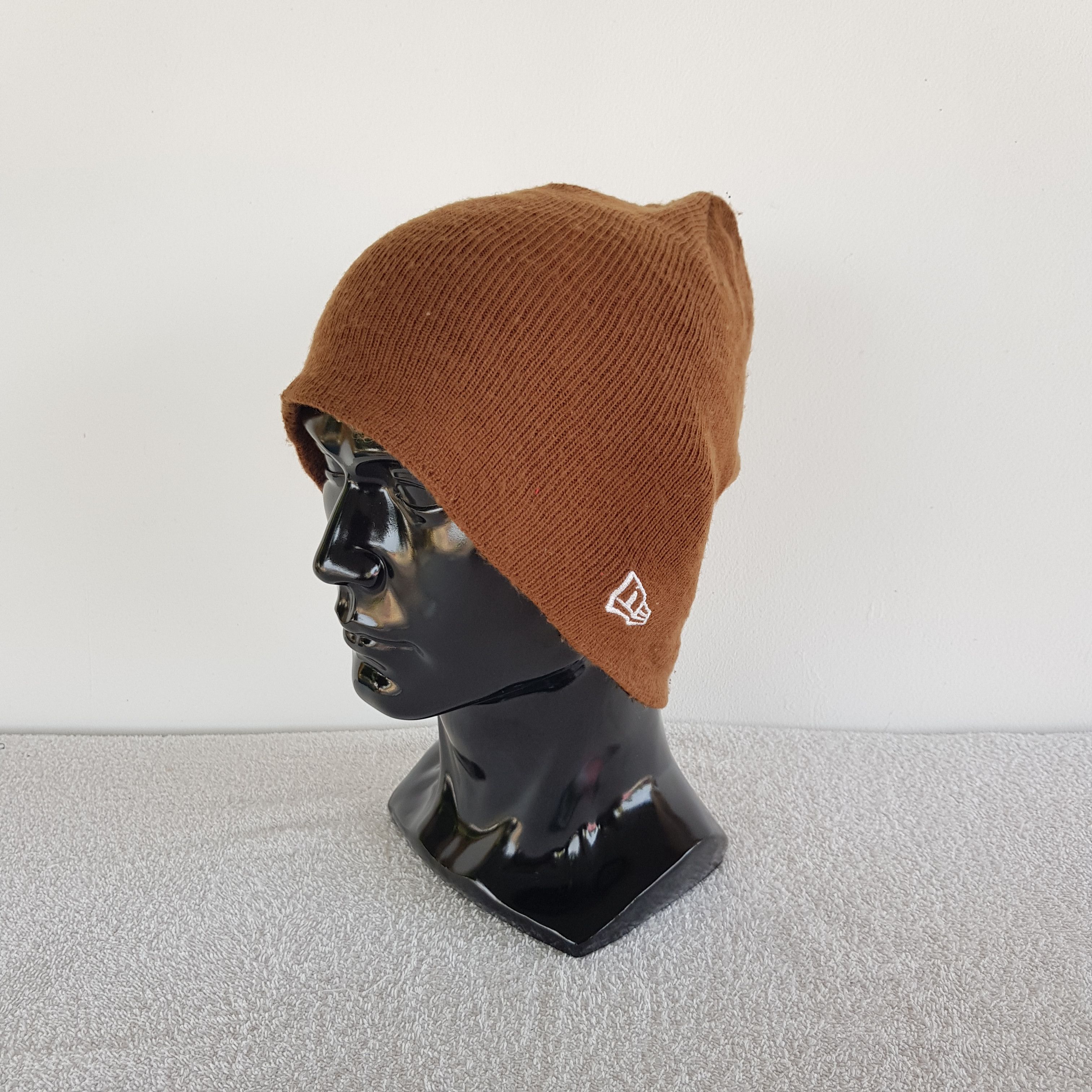 Vintage New Era Beanie Crochet Knitted Snow Cap Hats - AC10405. Size ONE SIZE - 1 Thumbnail