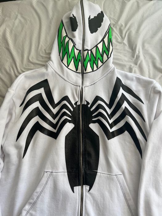 Venom full hotsell zip hoodie