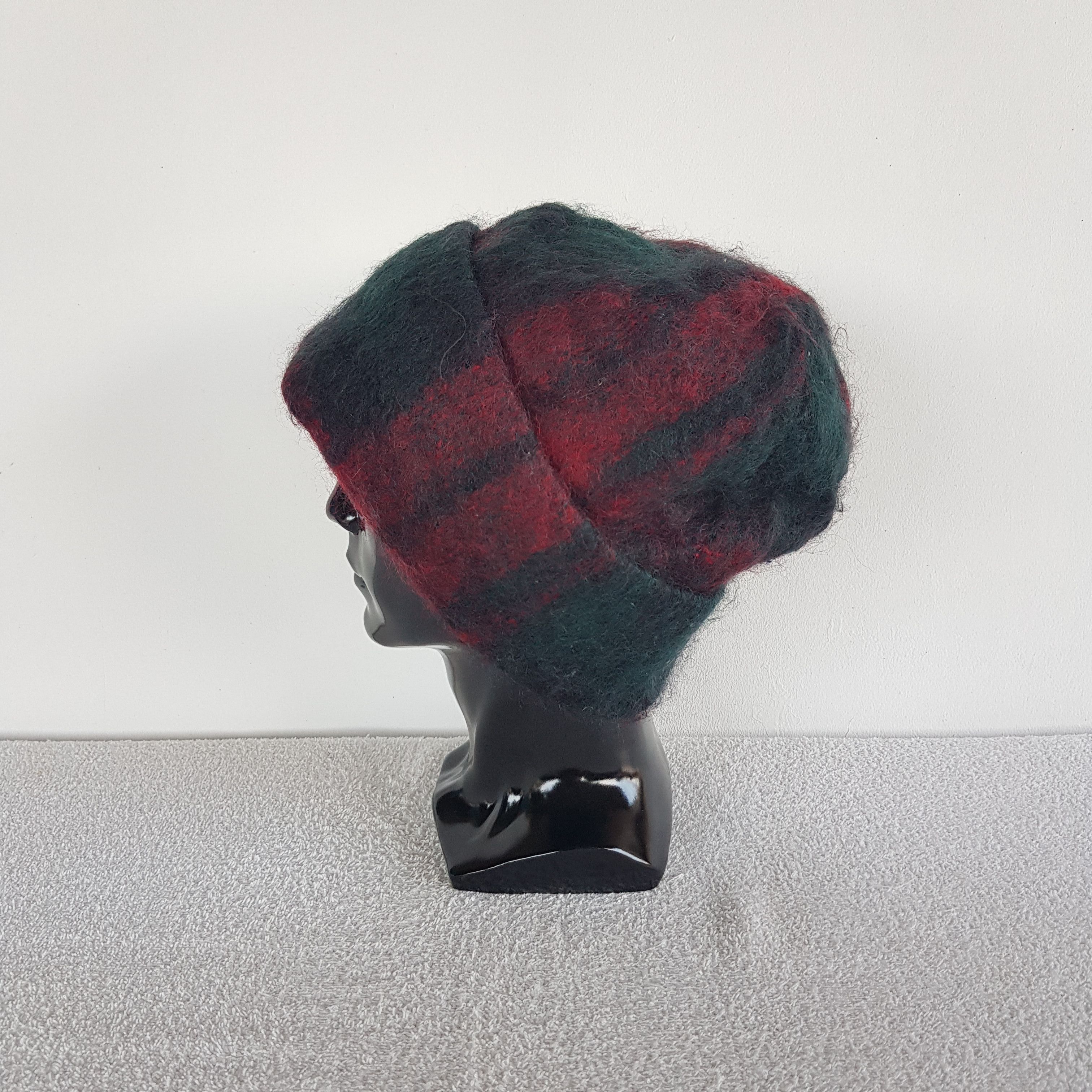 Vintage Vintage Donegal Design Beanie Snow Cap Mohair Wool Hats Size ONE SIZE - 4 Thumbnail