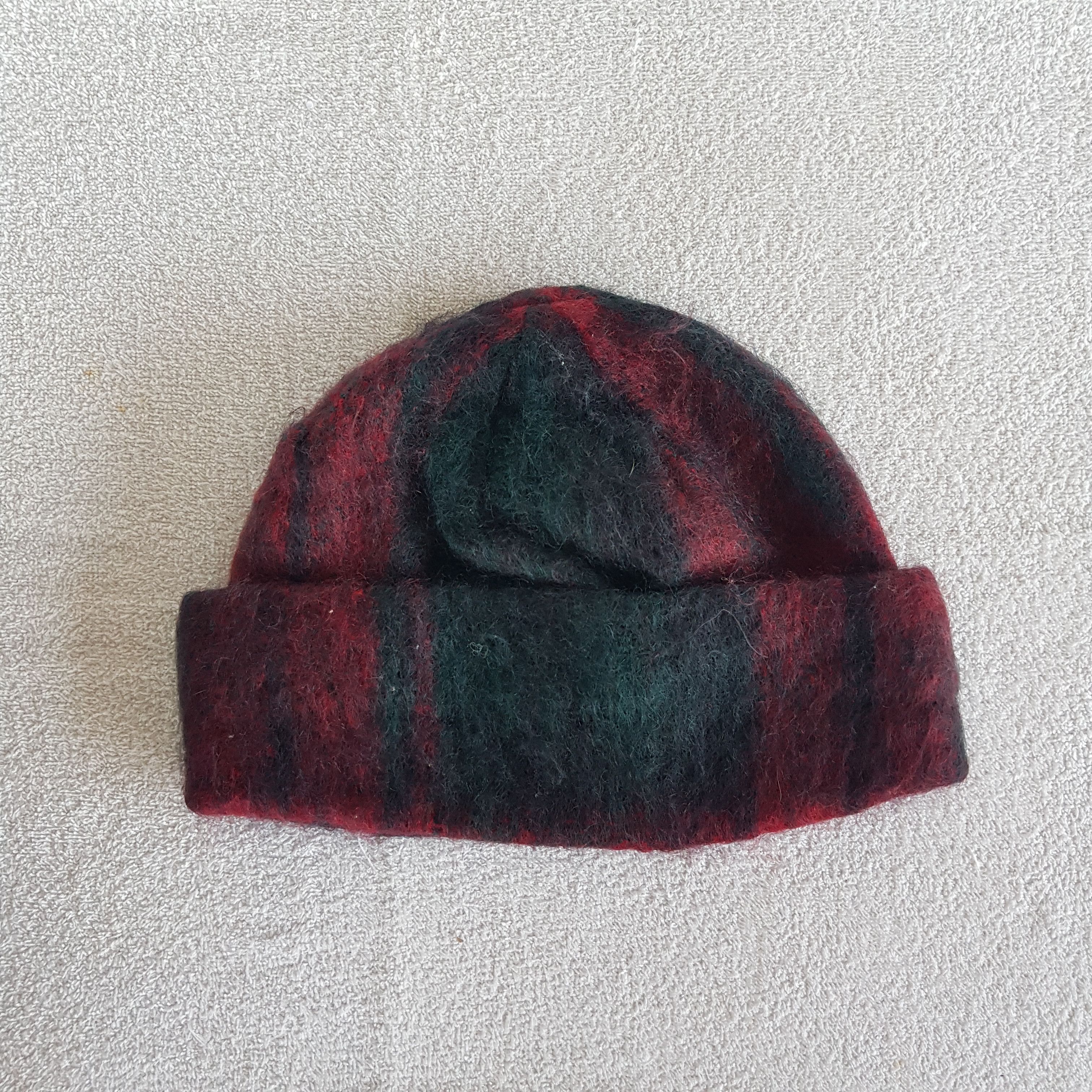 Vintage Vintage Donegal Design Beanie Snow Cap Mohair Wool Hats Size ONE SIZE - 5 Thumbnail