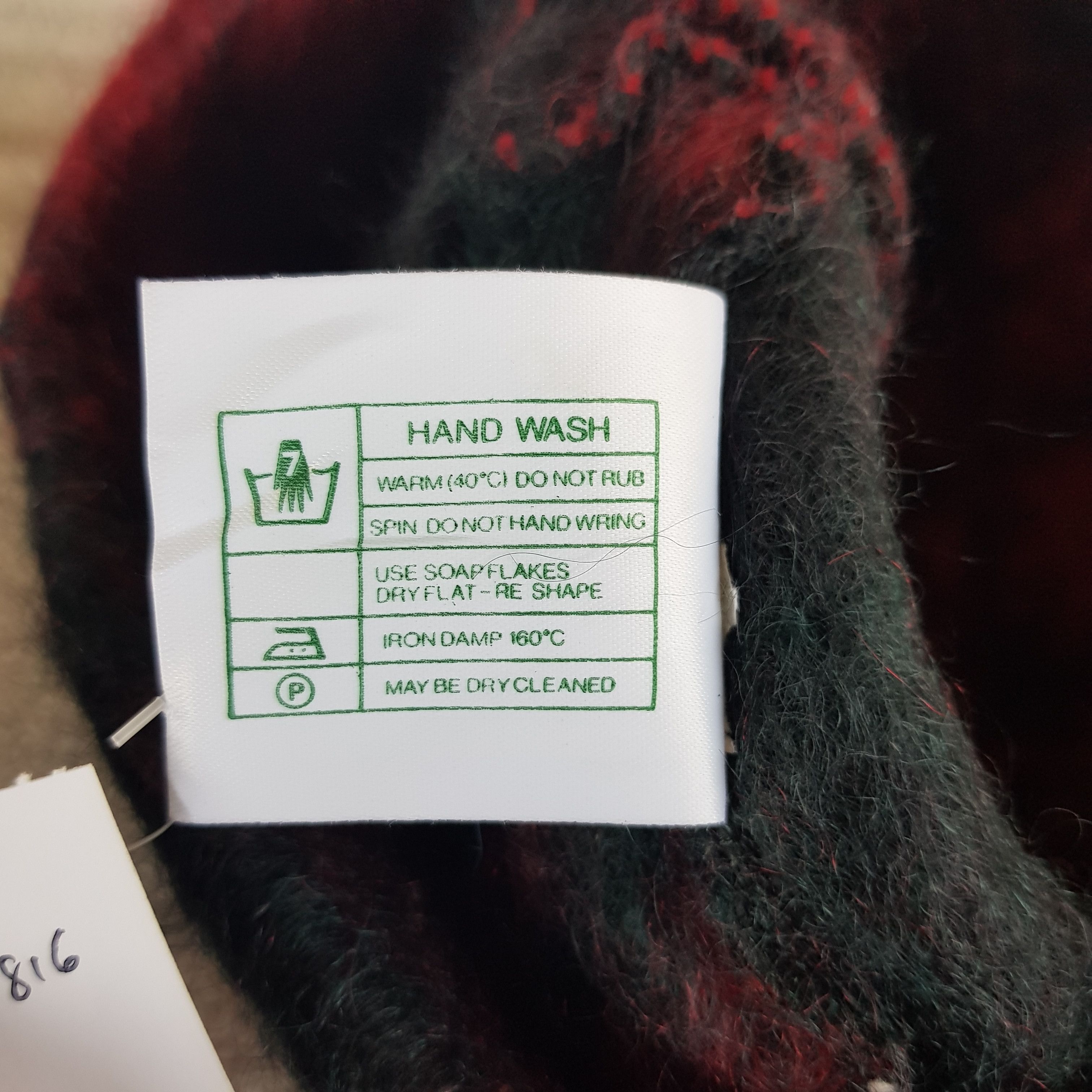 Vintage Vintage Donegal Design Beanie Snow Cap Mohair Wool Hats Size ONE SIZE - 7 Thumbnail
