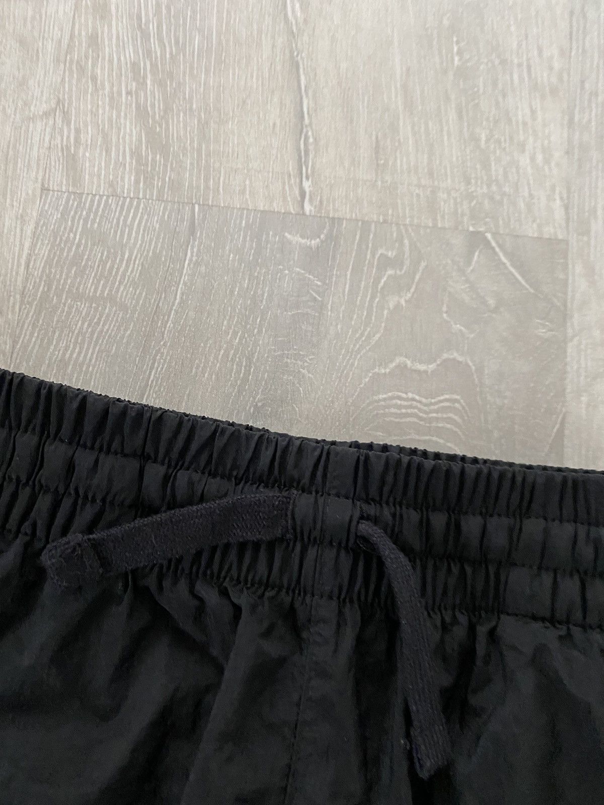 Nike × Vintage Nike vintage nylon black track pants small logo Size US 30 / EU 46 - 3 Thumbnail