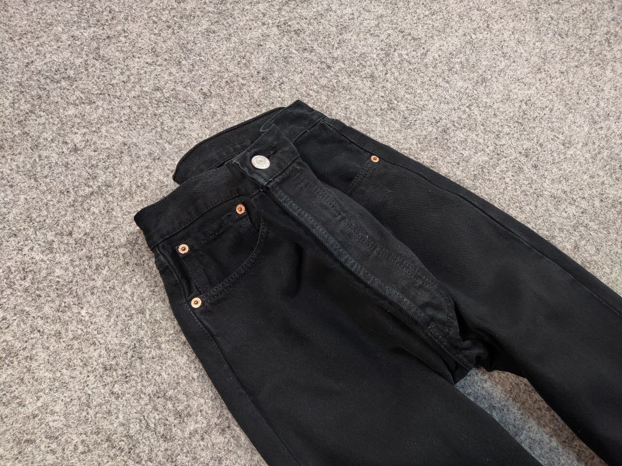 Levi's Vintage 90's Levi's 501 Black Classic Denim 100% Jeans Size US 34 / EU 50 - 10 Thumbnail