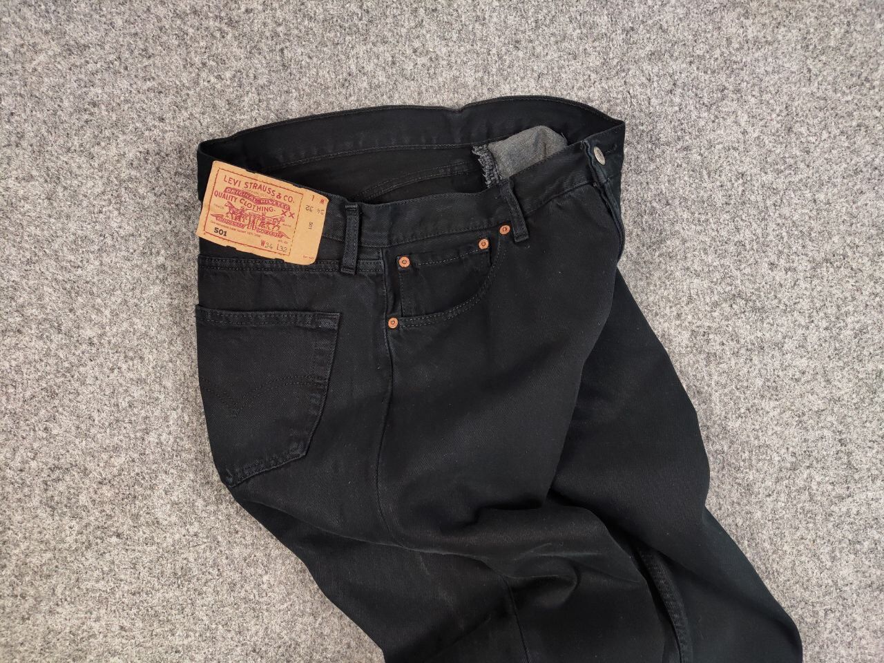 Levi's Vintage 90's Levi's 501 Black Classic Denim 100% Jeans Size US 34 / EU 50 - 16 Thumbnail