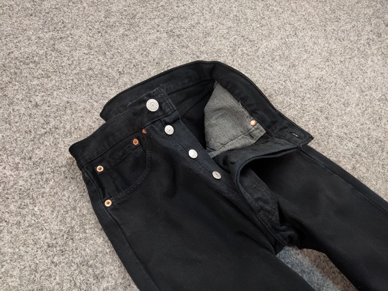 Levi's Vintage 90's Levi's 501 Black Classic Denim 100% Jeans Size US 34 / EU 50 - 11 Thumbnail