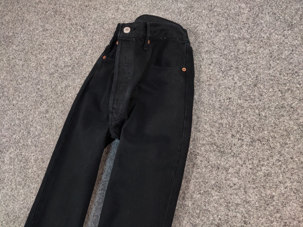 Levi's Vintage 90's Levi's 501 Black Classic Denim 100% Jeans Size US 34 / EU 50 - 4 Thumbnail
