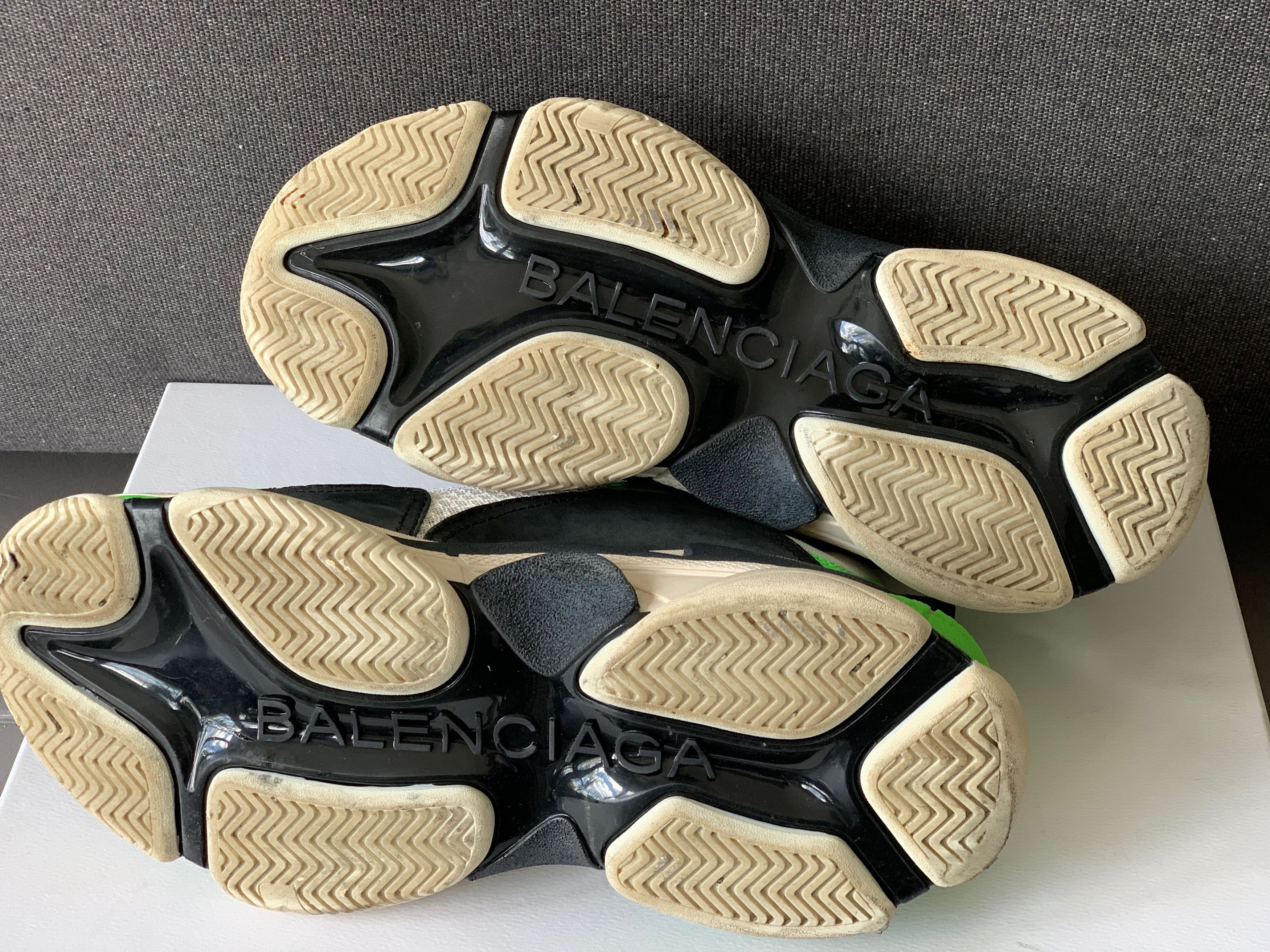 Balenciaga Balenciaga Triple S Neon Green / Grey, Mr Porter Edition Size US 9 / EU 42 - 4 Thumbnail