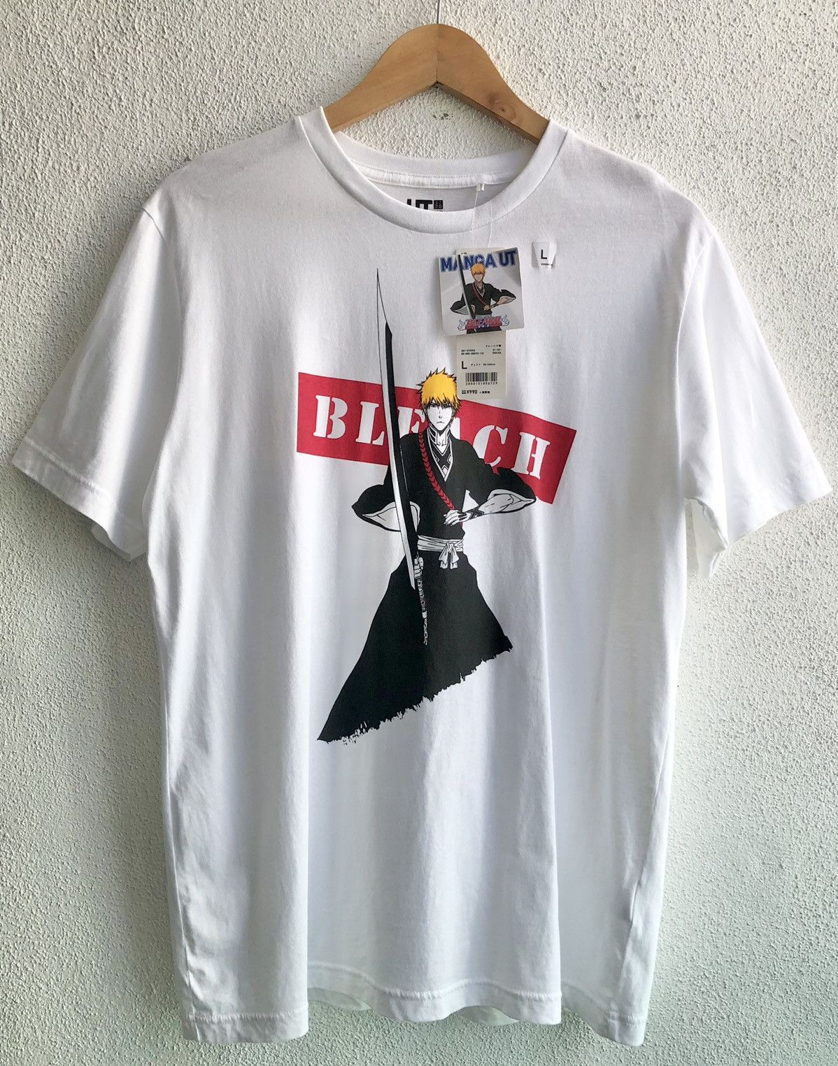 Anime ANIME BLEACH (ICHIGO KUROSAKI) MANGA TEE💥RARE Size US L / EU 52-54 / 3 - 2 Thumbnail