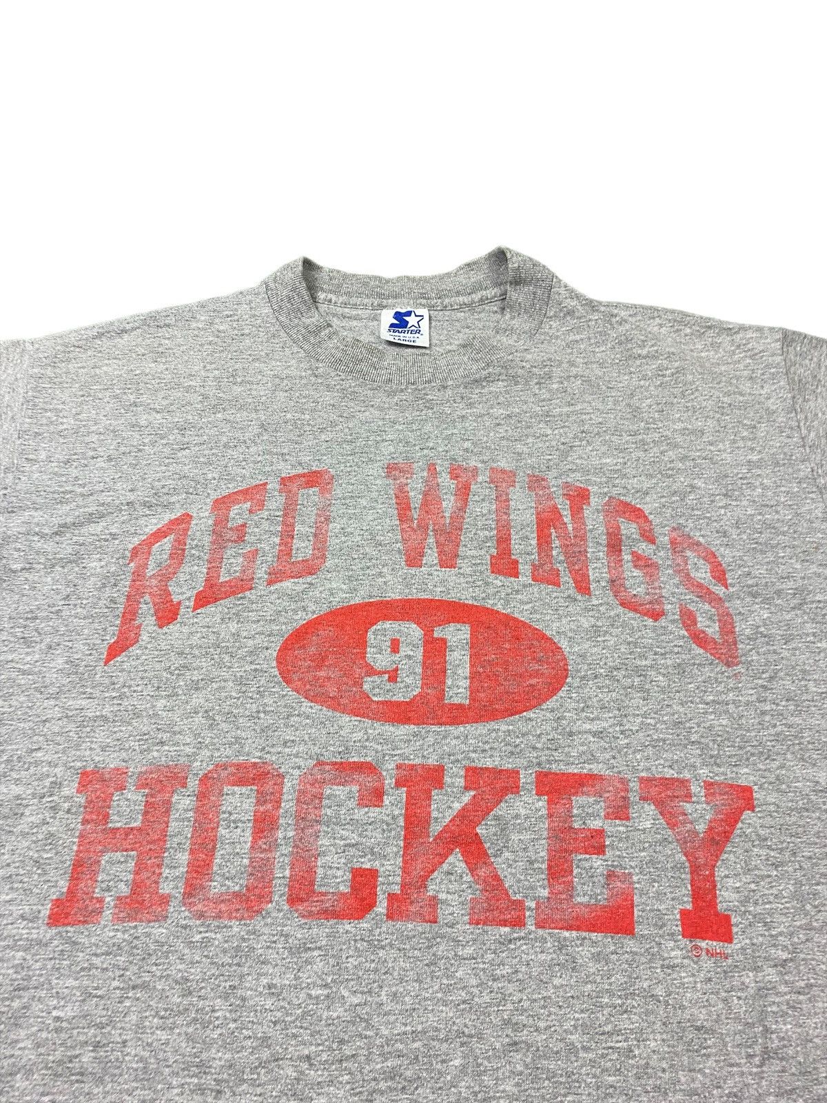NHL × Starter × Vintage Vintage Starter Red Wings Hockey T Shirt Size US L / EU 52-54 / 3 - 2 Thumbnail
