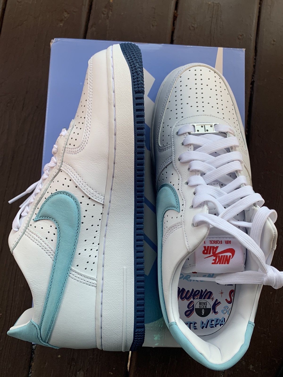 Nike Air Force 1 Low / PR day Size US 9 / EU 42 - 9 Thumbnail