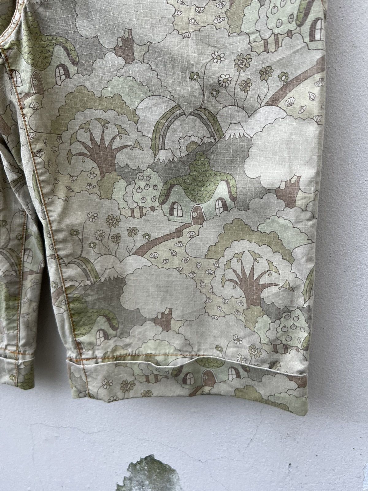 Tsumori Chisato Vintage Tsumori Chisato Japan All Printed Short Pant Size US 30 / EU 46 - 13 Thumbnail