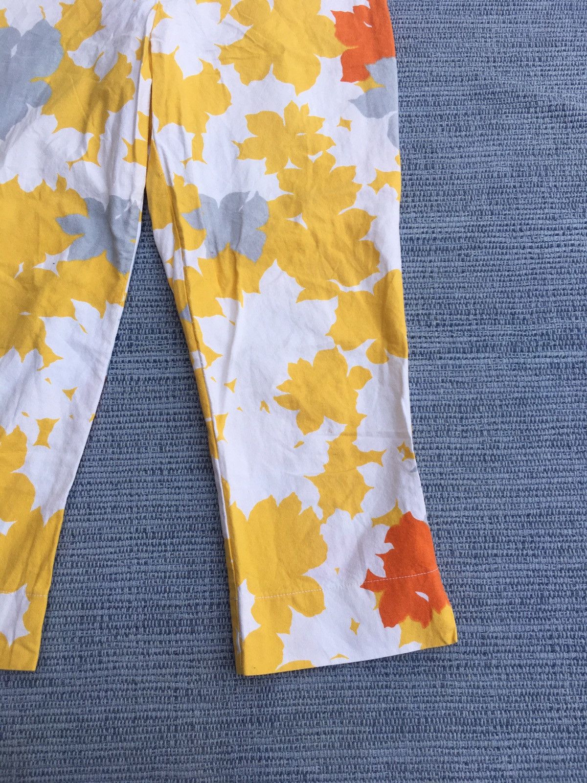 Vintage × agnes b. vintage agnes b cropped printed pants Size US 26 / EU 42 - 3 Thumbnail