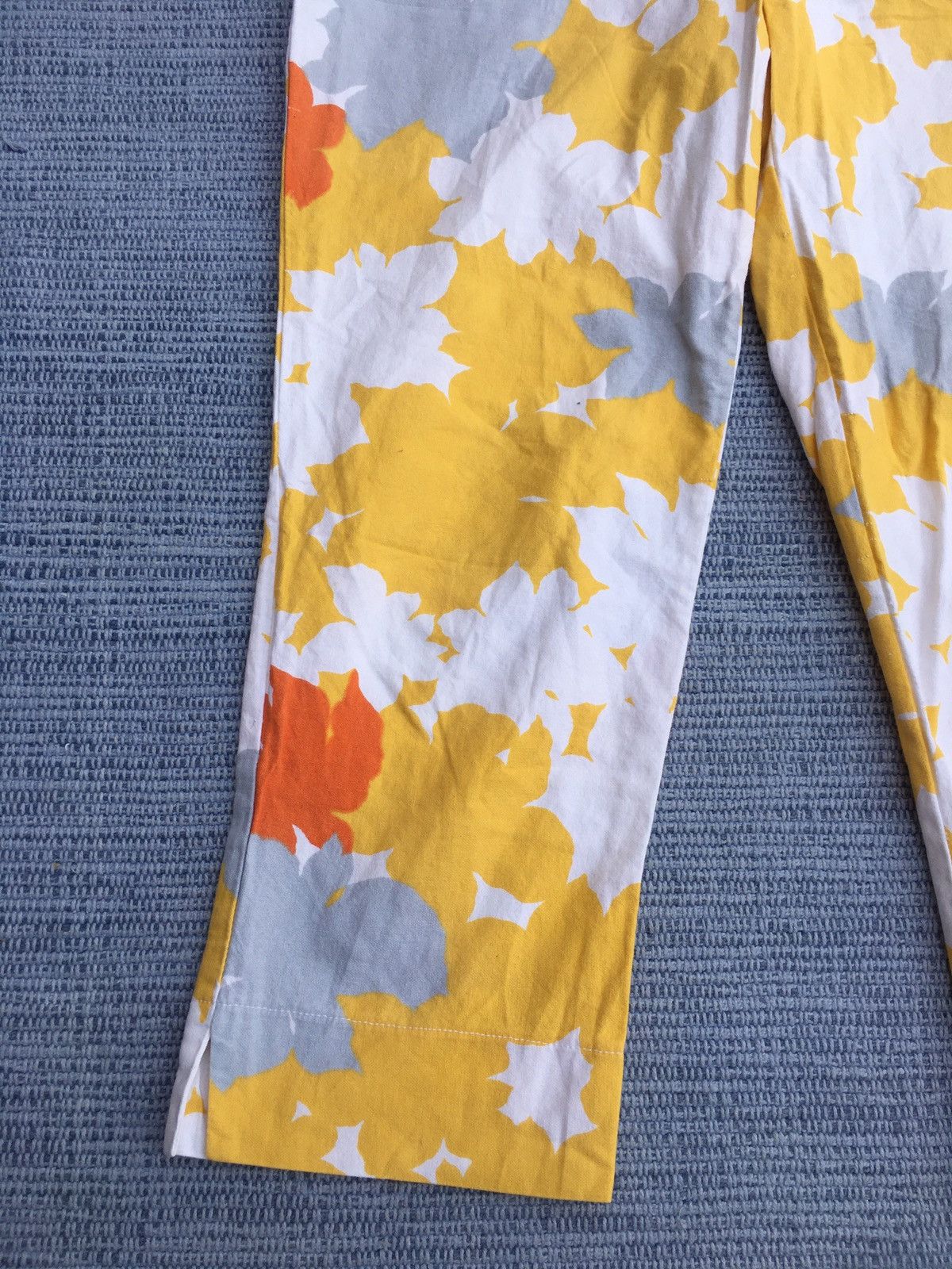 Vintage × agnes b. vintage agnes b cropped printed pants Size US 26 / EU 42 - 4 Thumbnail