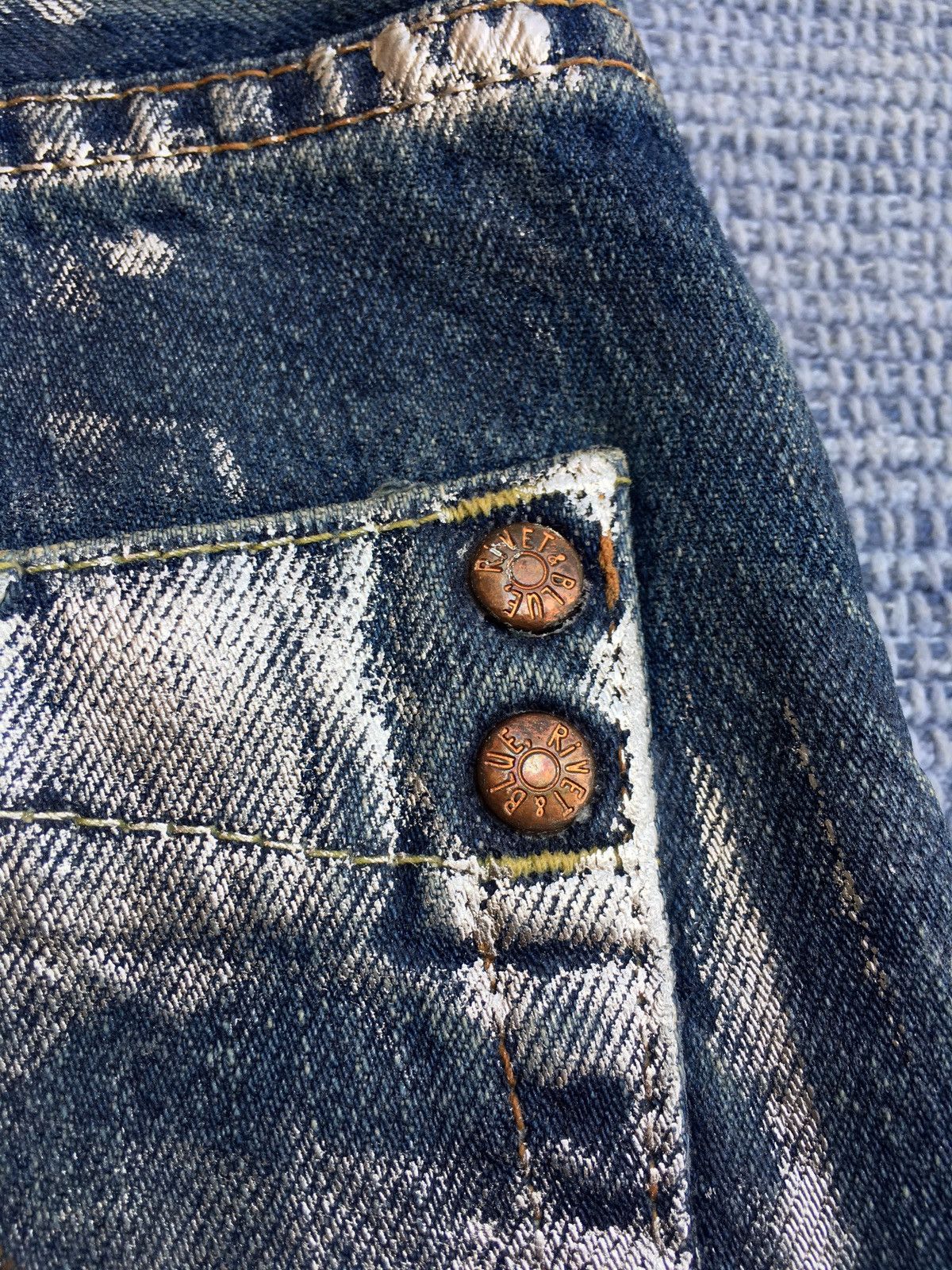 Japanese Brand rivet & blue distress jeans Size 26" / US 2 / IT 38 - 11 Thumbnail