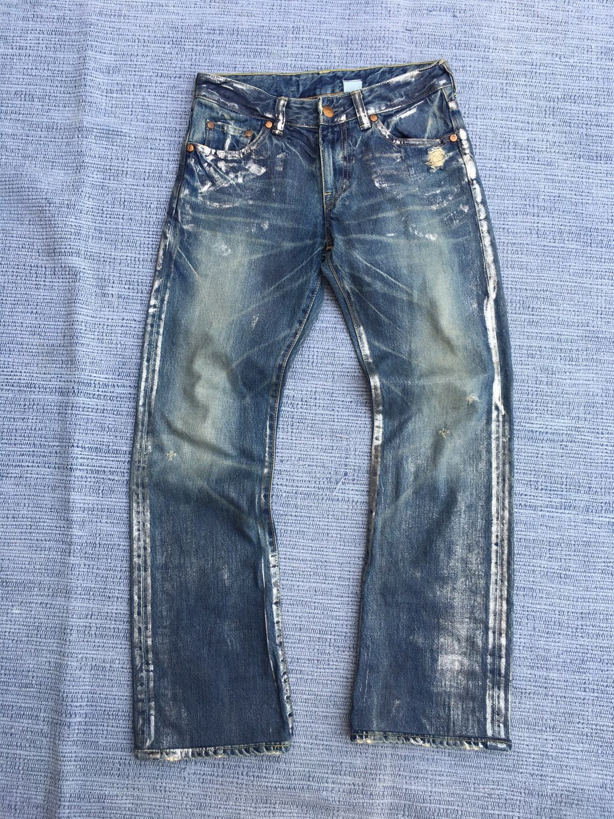 Japanese Brand rivet & blue distress jeans Size 26" / US 2 / IT 38 - 1 Thumbnail