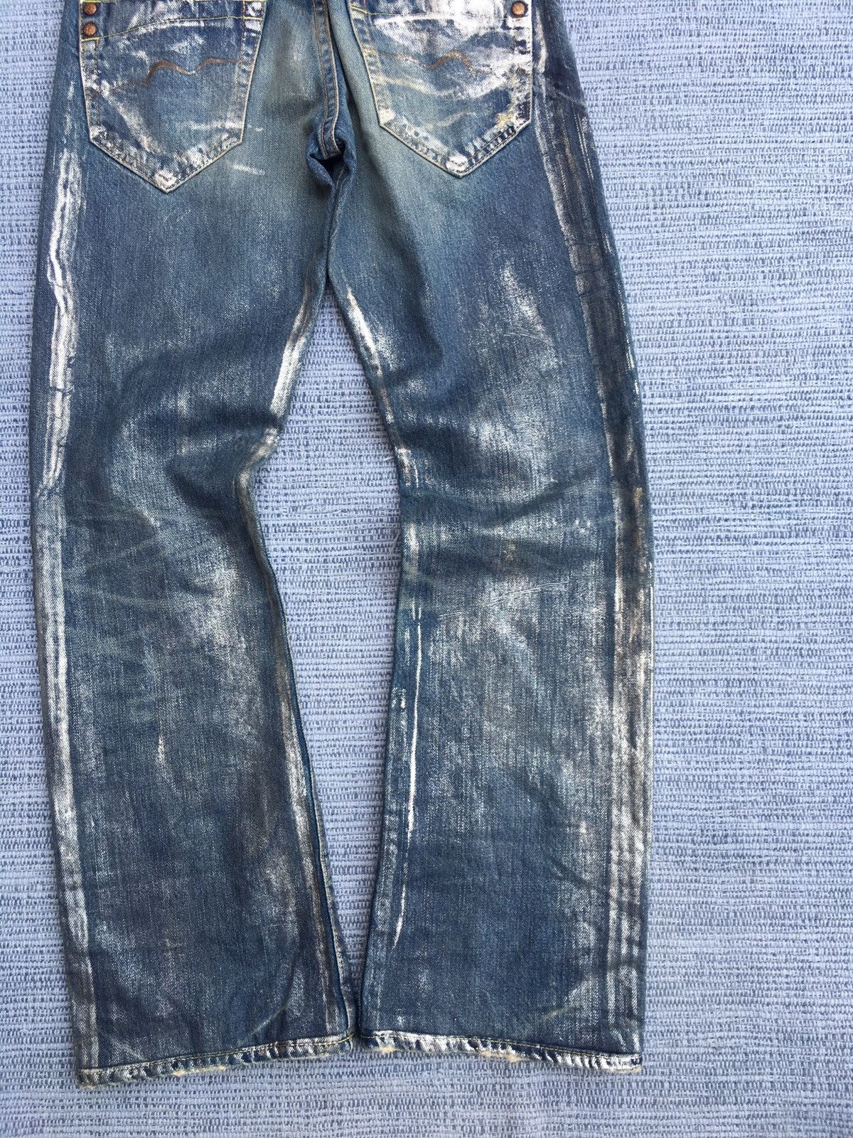 Japanese Brand rivet & blue distress jeans Size 26" / US 2 / IT 38 - 10 Thumbnail