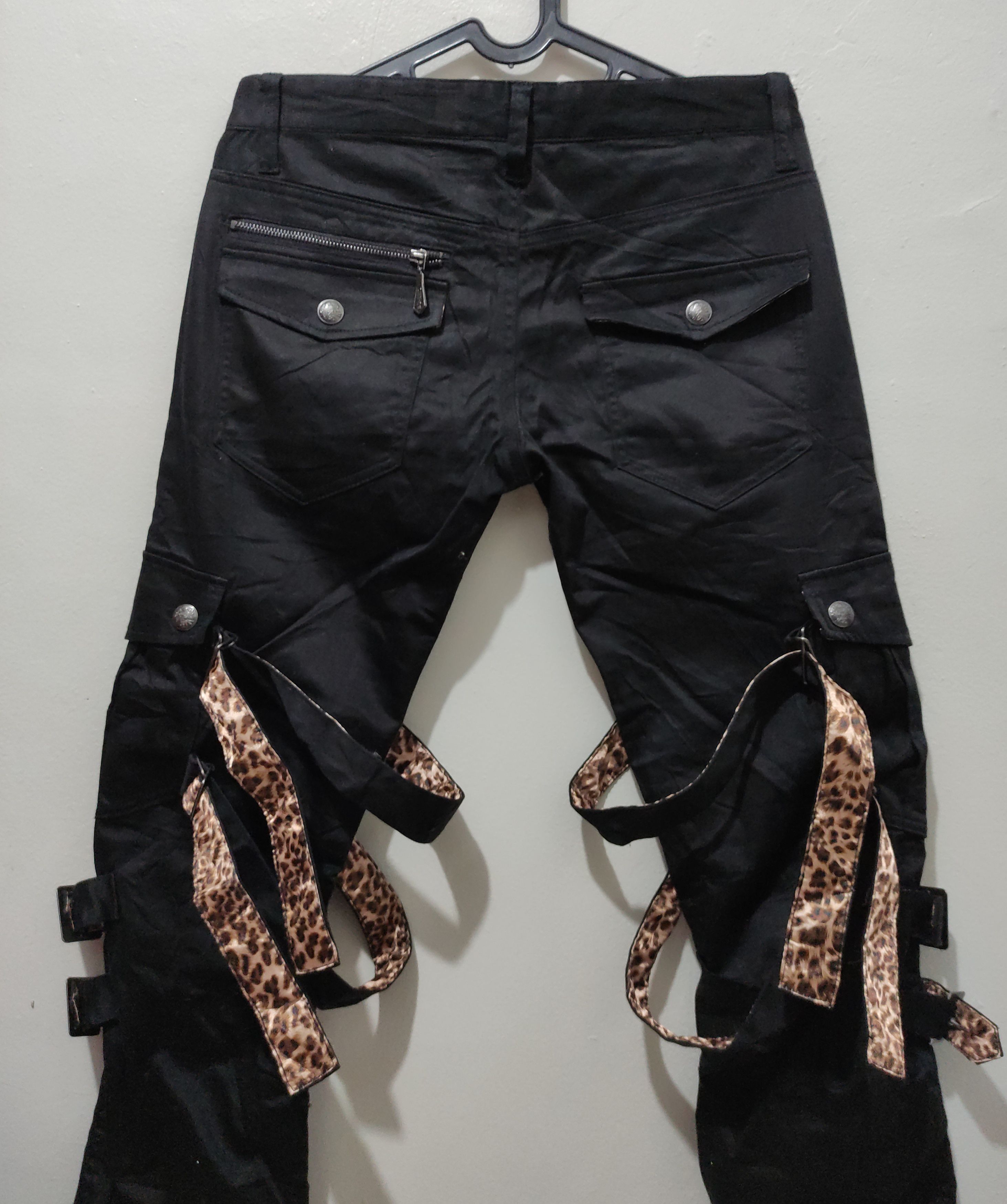 BG - SHO Seditonaries Bondage pants with leopard belt