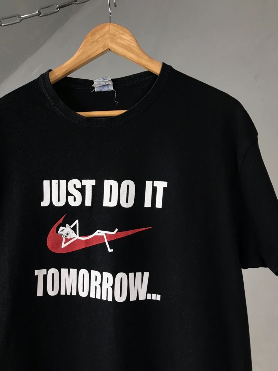 Other × Vintage Just Do It Tomorrow Vintage Other Black Tee Size US M / EU 48-50 / 2 - 2 Thumbnail