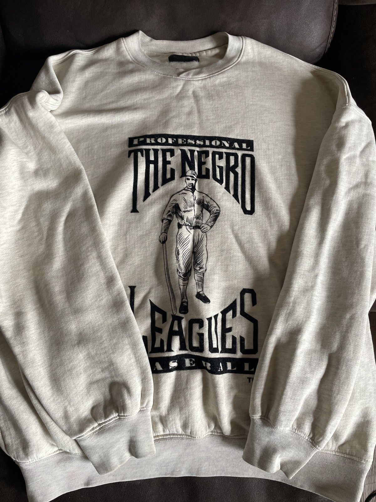 関税・送料込 FEAR OF GOD Negro League スウェット Fear of God FEAR OF GOD The Negro Leagues Graphic Sweatshirt