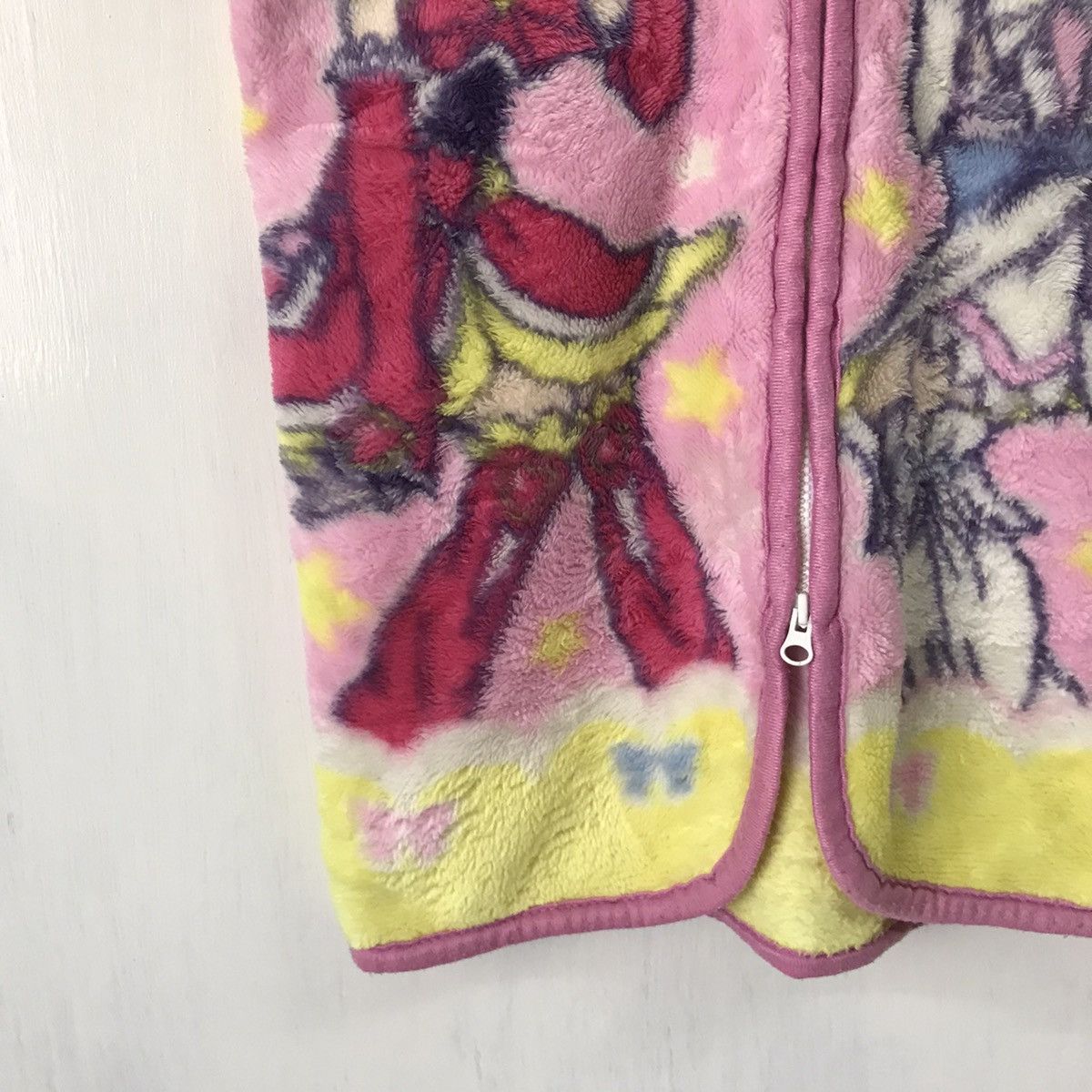 Anime 💥Steals💥Bandai Pretty Pure Splash Star Vest Fleece Size US S / EU 44-46 / 1 - 6 Thumbnail
