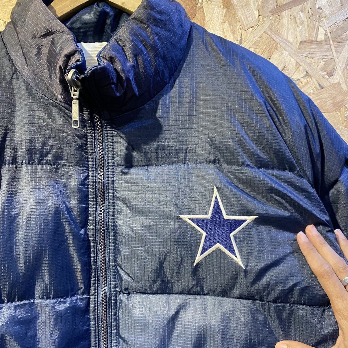 NFL × Starter × Vintage VINTAGE RARE‼️Dallas Cowboys NFL By Starter Reversible Puffe Size US XL / EU 56 / 4 - 11 Thumbnail