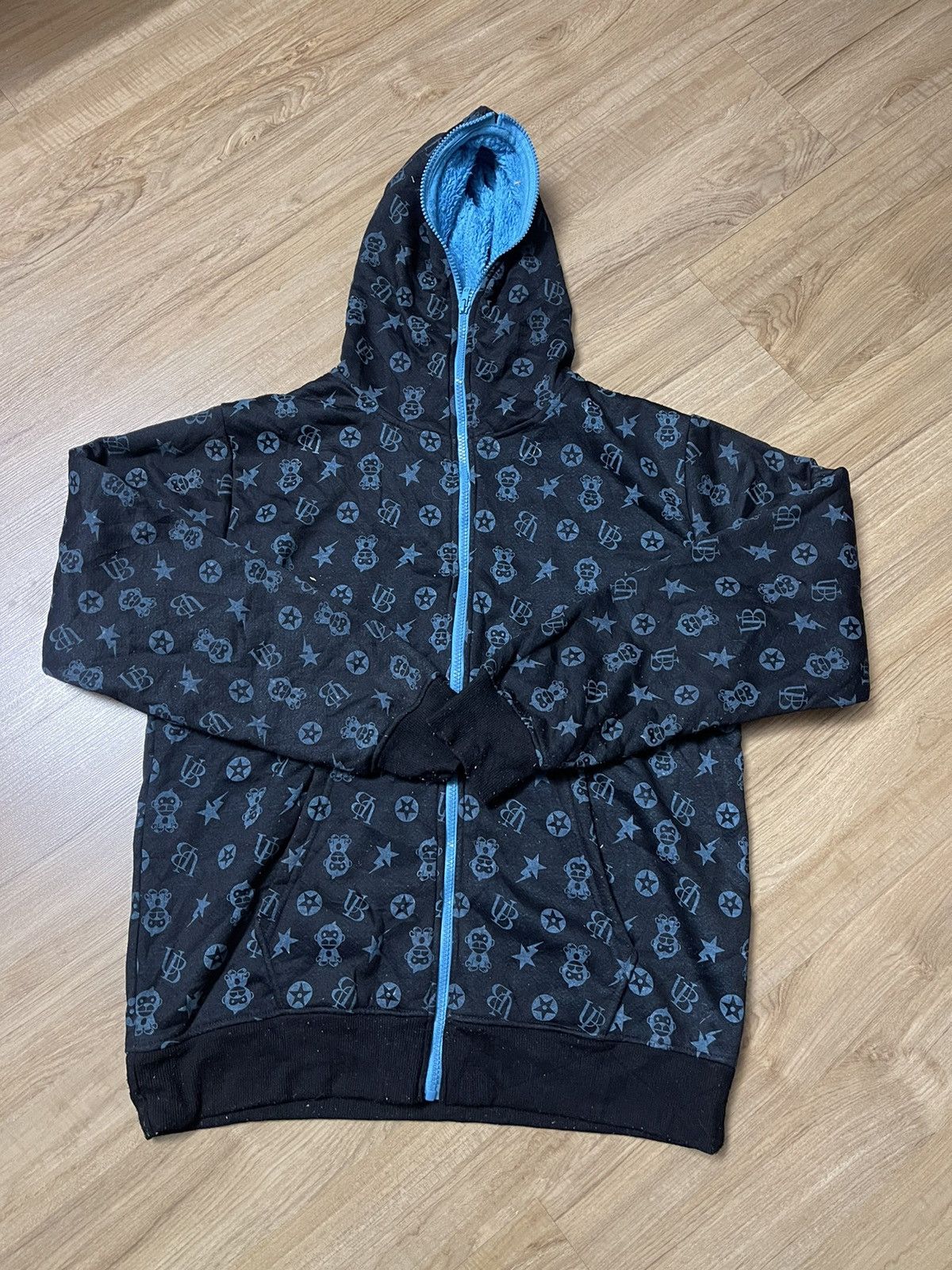 UTTG BABY full print hoodie sweater