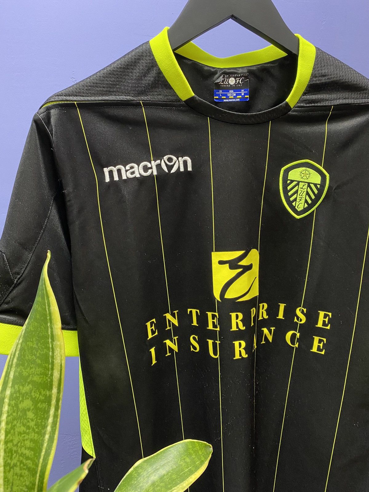 Macron Leeds United 2012 2013 Away Soccer Jersey Football Shirt Size US L / EU 52-54 / 3 - 4 Thumbnail