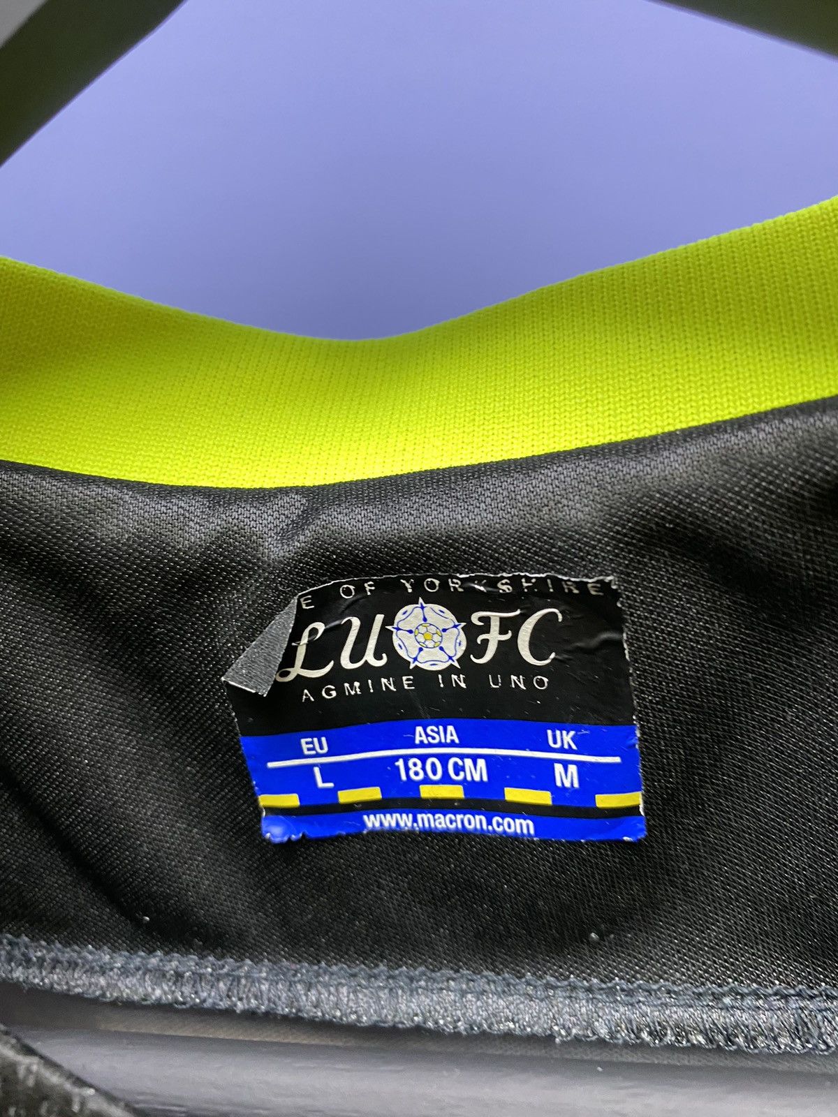 Macron Leeds United 2012 2013 Away Soccer Jersey Football Shirt Size US L / EU 52-54 / 3 - 15 Thumbnail
