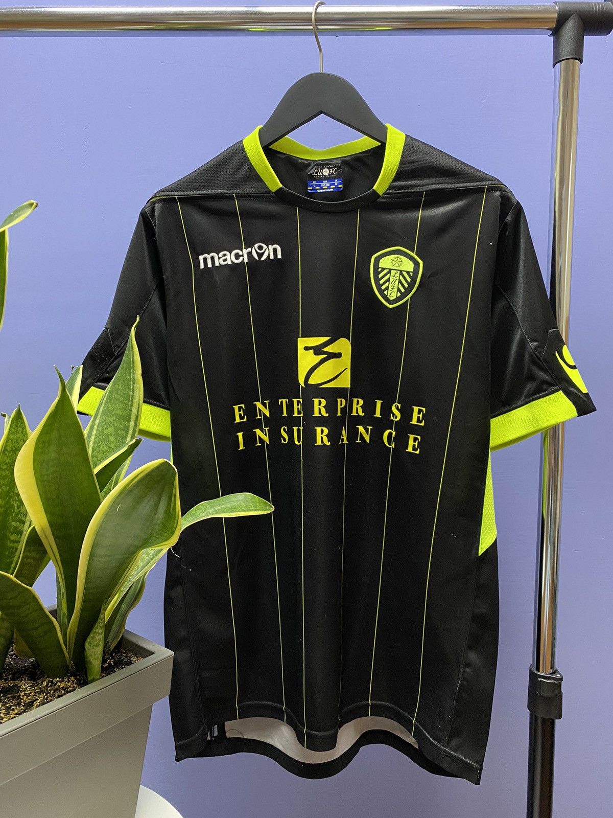 Macron Leeds United 2012 2013 Away Soccer Jersey Football Shirt Size US L / EU 52-54 / 3 - 1 Thumbnail