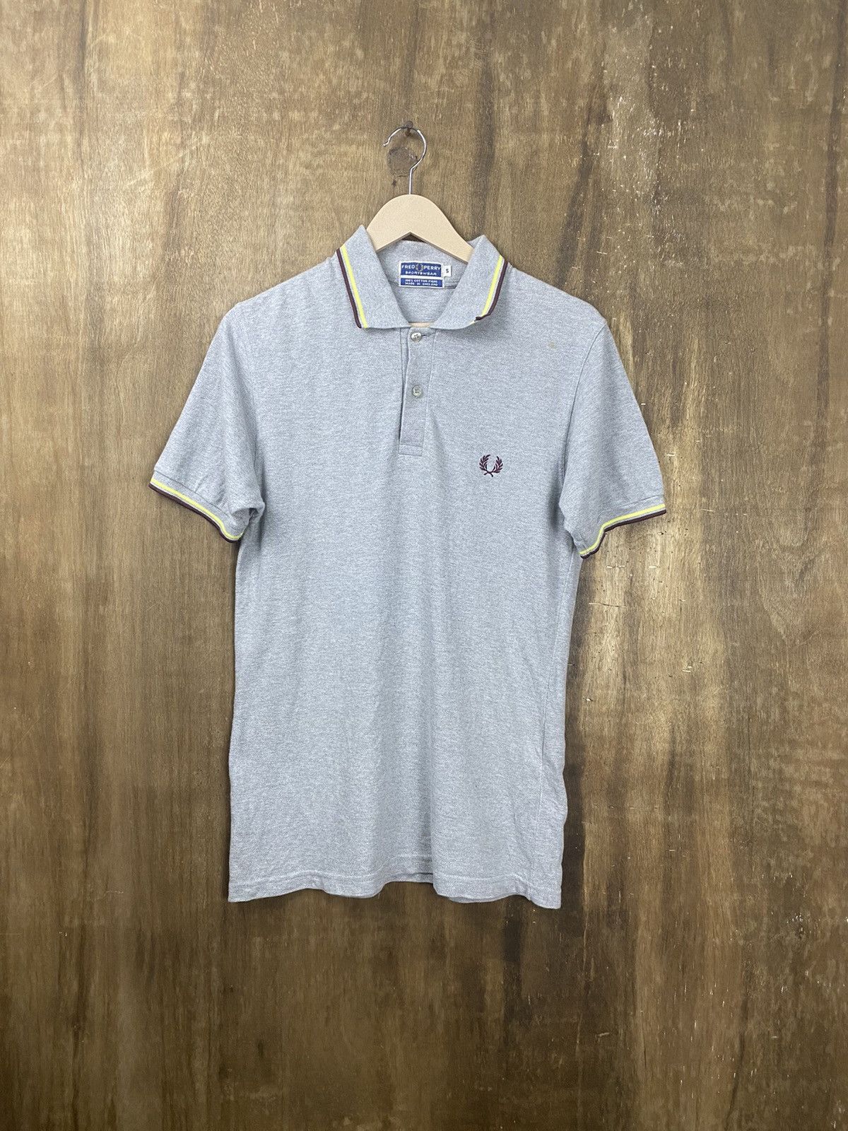 Fred Perry Fred Perry made in england sportwear shirt #Z094 Size US S / EU 44-46 / 1 - 1 Thumbnail