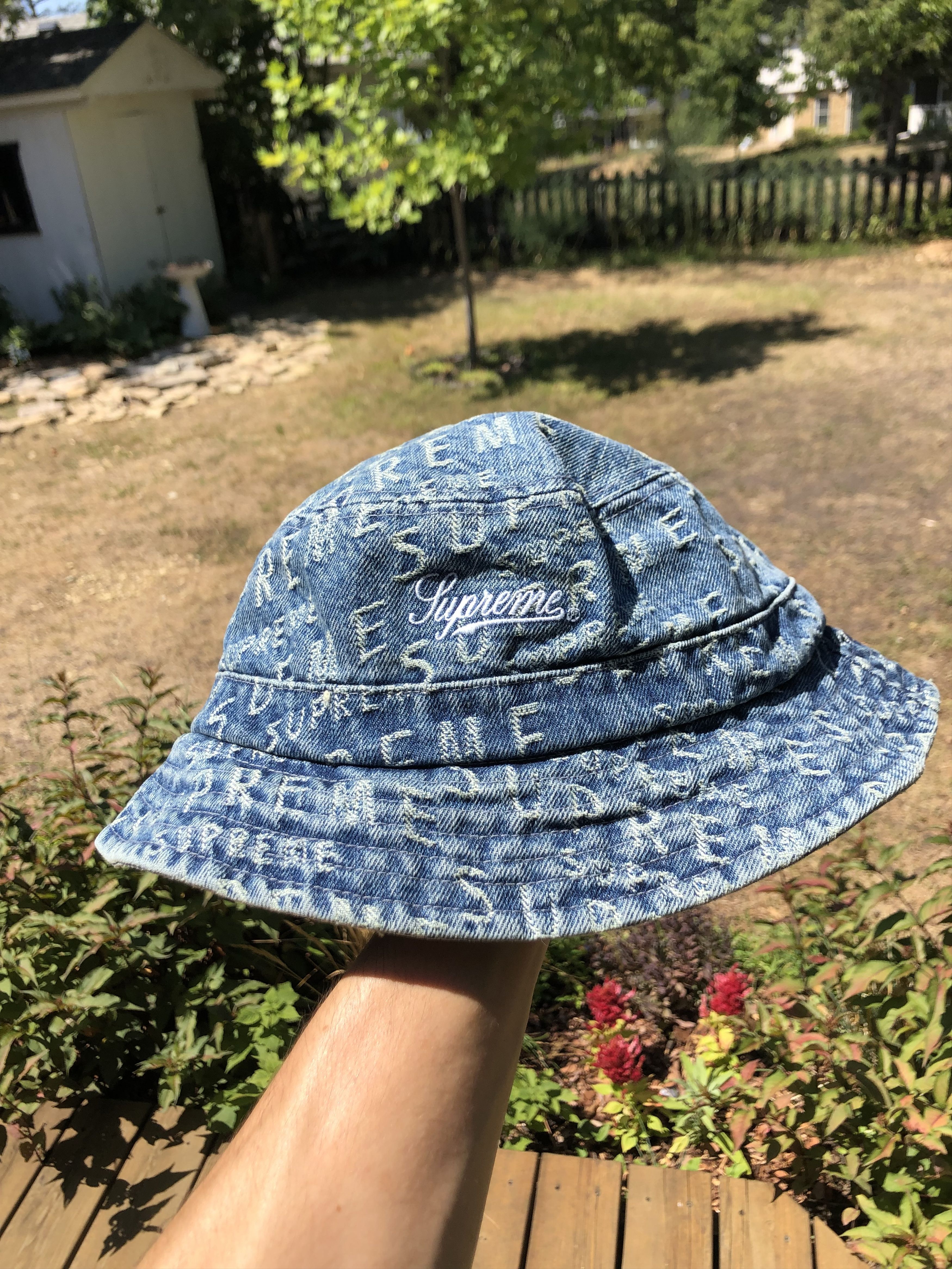 SUPREME Jacquard Logos Denim Crusher M/L