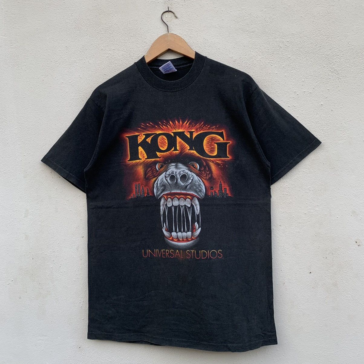 Universal Studios × Vintage Vintage KING KONG UNIVERSAL STUDIOS MOVIE PROMO T-shirt Size US L / EU 52-54 / 3 - 1 Thumbnail