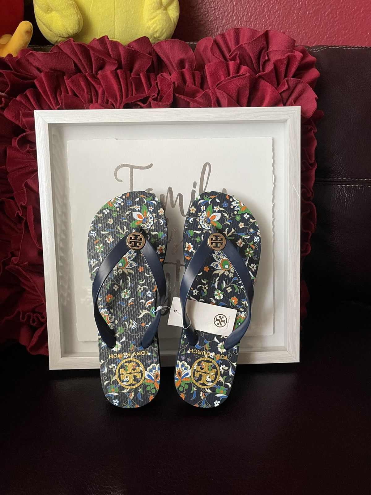 Tory Burch Women’s color in tory navy Flip Flop size 6 NWT