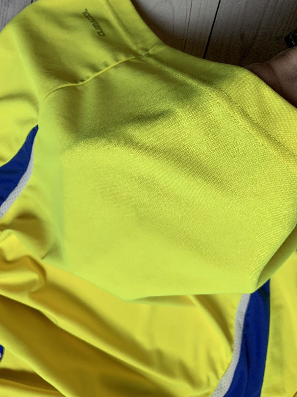 Adidas × Chelsea Soccer × Vintage Vintage Chelsea soccer jersey away yellow adidas size M Size US M / EU 48-50 / 2 - 4 Thumbnail