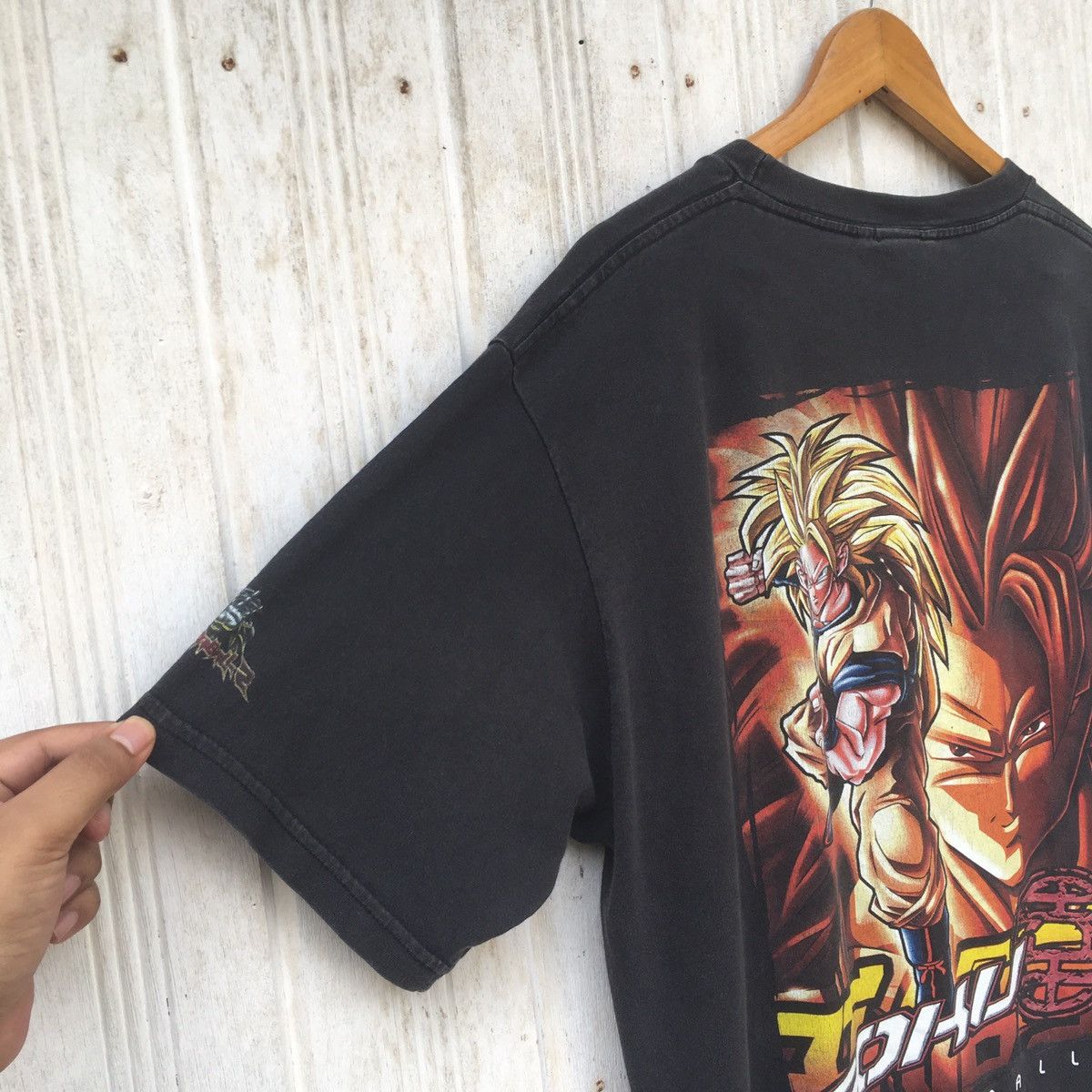 Cartoon Network × Japanese Brand × Vintage Vintage Dragon Ball Z Goku Super Saiyan 3 Tshirt Size US L / EU 52-54 / 3 - 2 Thumbnail