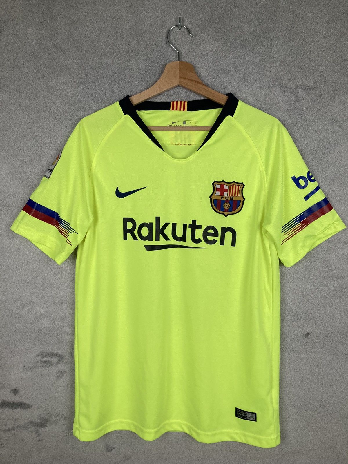 F.C. Barcelona Nike Soccer Jersey Soccer Jersey Messi FC Barcelona Neon 10 Grailed