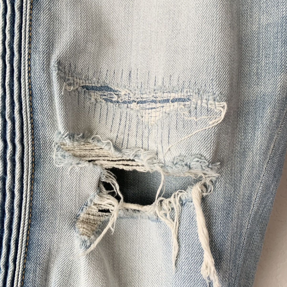 Balmain Balmain distressed patched jeans size 32 Size US 32 / EU 48 - 6 Thumbnail