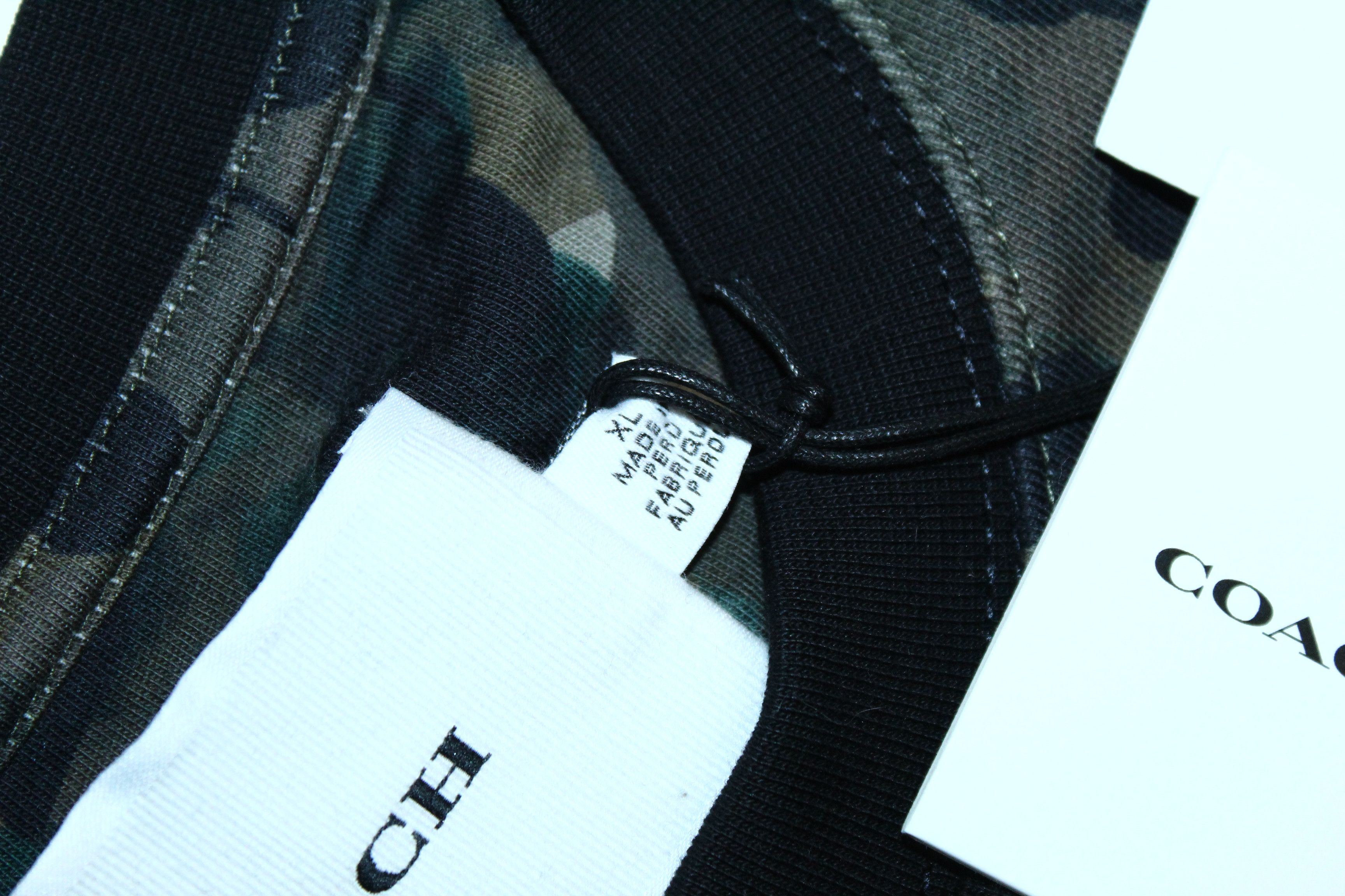 Coach 🔥 Coach Big Logo Camo Print Crewneck Sweatshirt Size US XL / EU 56 / 4 - 6 Thumbnail