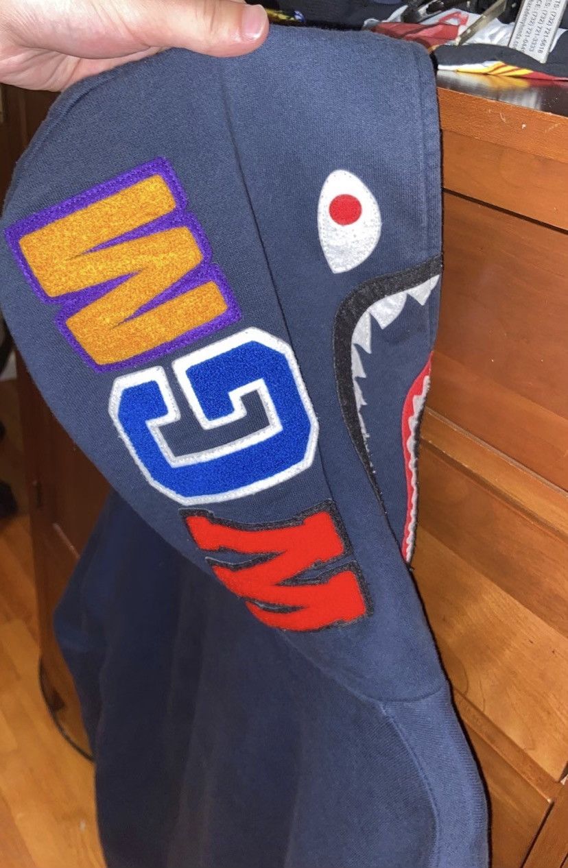 Bape Bape shark pullover navy Size US M / EU 48-50 / 2 - 2 Thumbnail