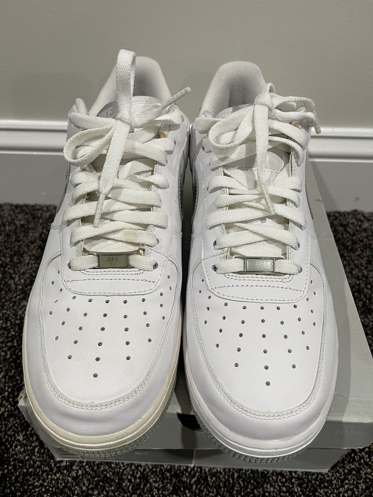 Nike Nike Air Force 1 Low 07 “Players” White / Silver Size US 10 / EU 43 - 3 Thumbnail