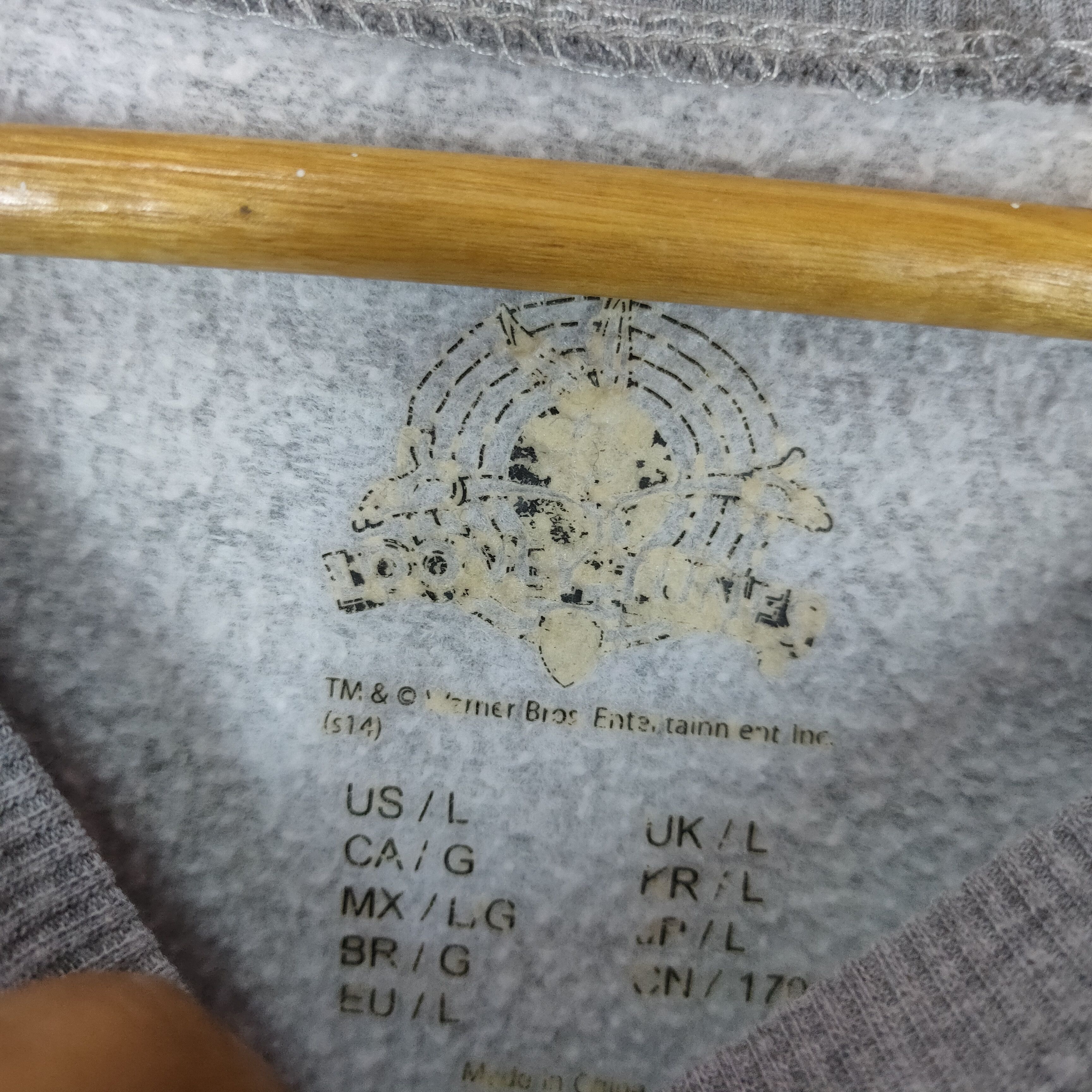Cartoon Network LOONEY TUNES Family Big Logo Warner Bros Sweatshirt Size US M / EU 48-50 / 2 - 3 Thumbnail