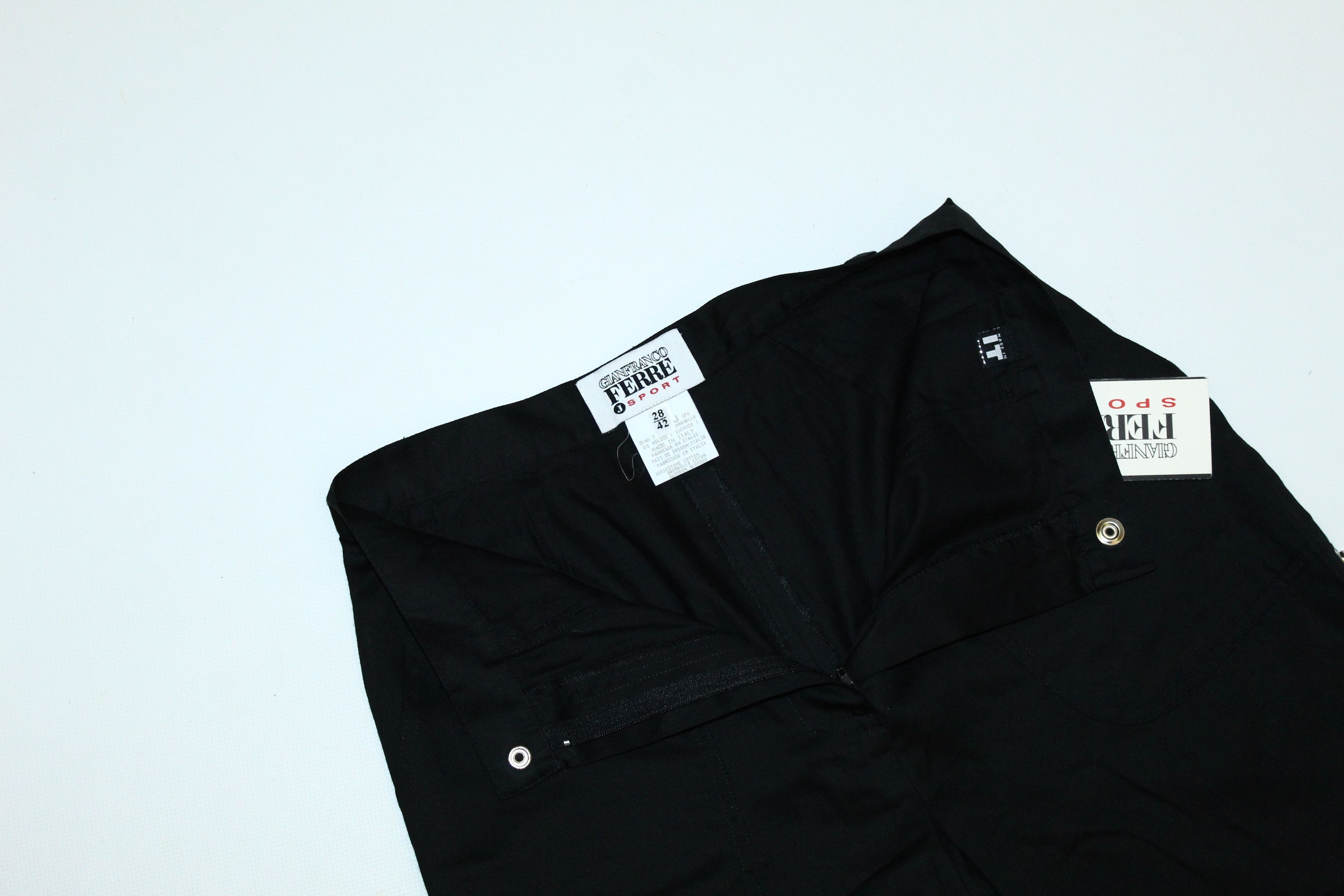 Gianfranco Ferre Gianfranco Ferre Studio Poplin Cotton Bermuda Shorts Size US 28 / EU 44 - 7 Thumbnail