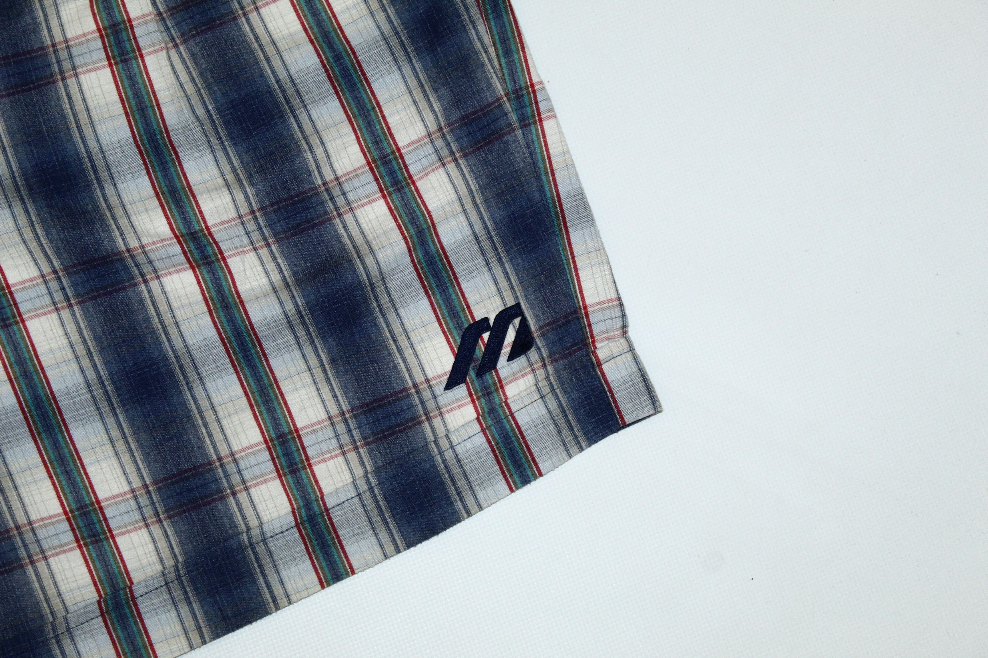 Mizuno Vtg Mizuno Logo Embroidered Double Checkered Bermuda Shorts Size US 38 / EU 54 - 3 Thumbnail