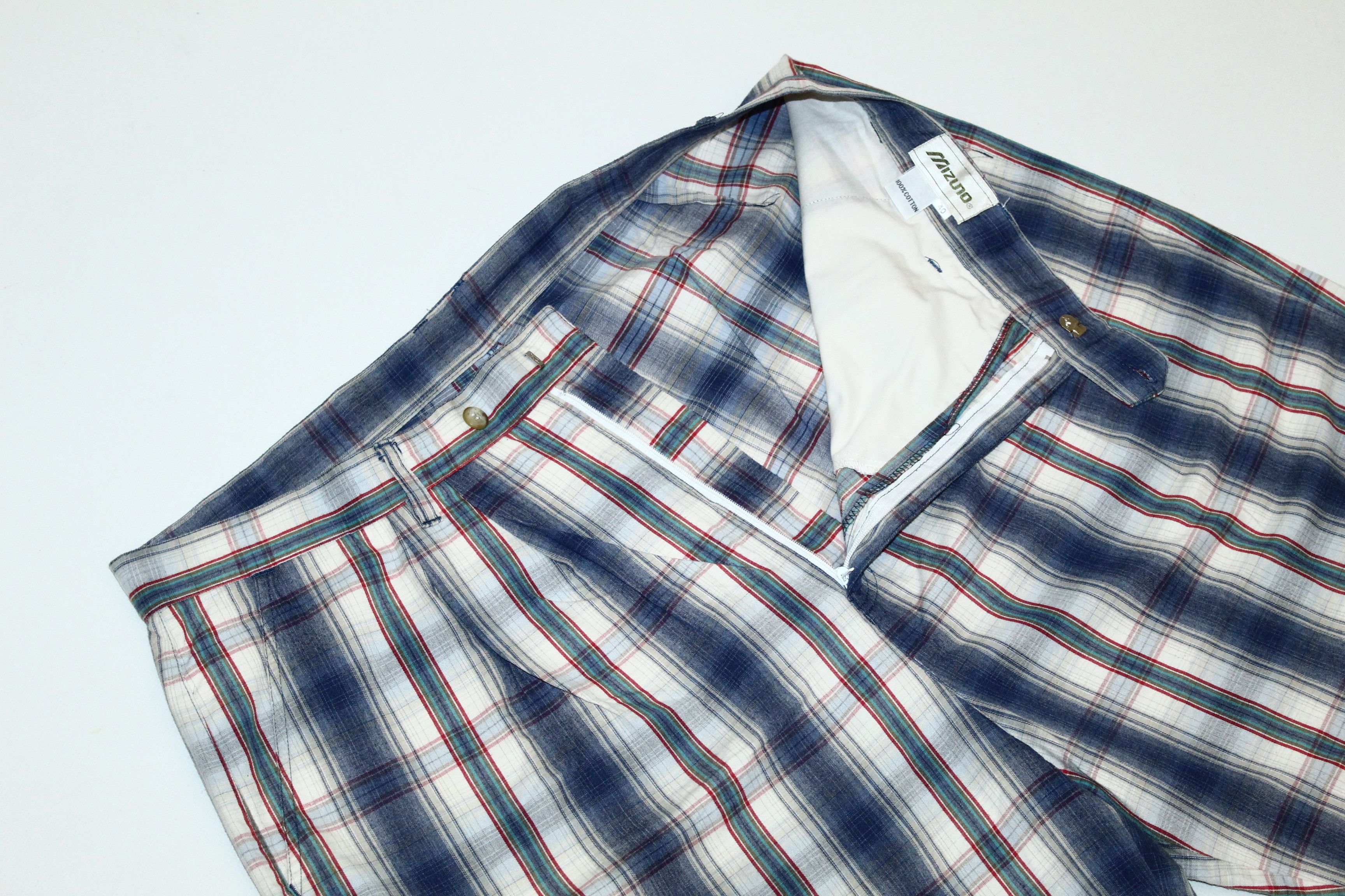 Mizuno Vtg Mizuno Logo Embroidered Double Checkered Bermuda Shorts Size US 38 / EU 54 - 4 Thumbnail