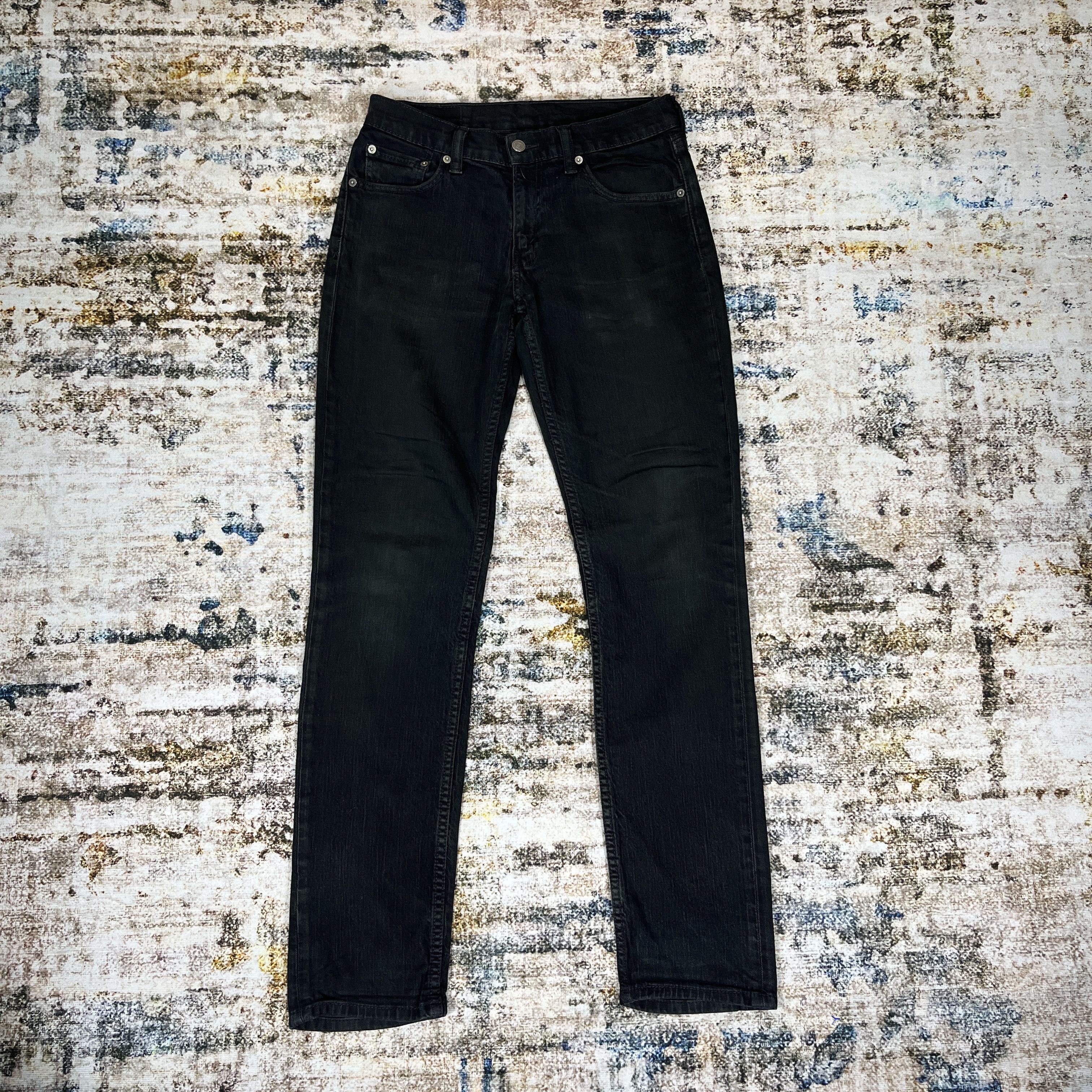 Vintage Levis 511 Slim Fit Black Jeans - J059