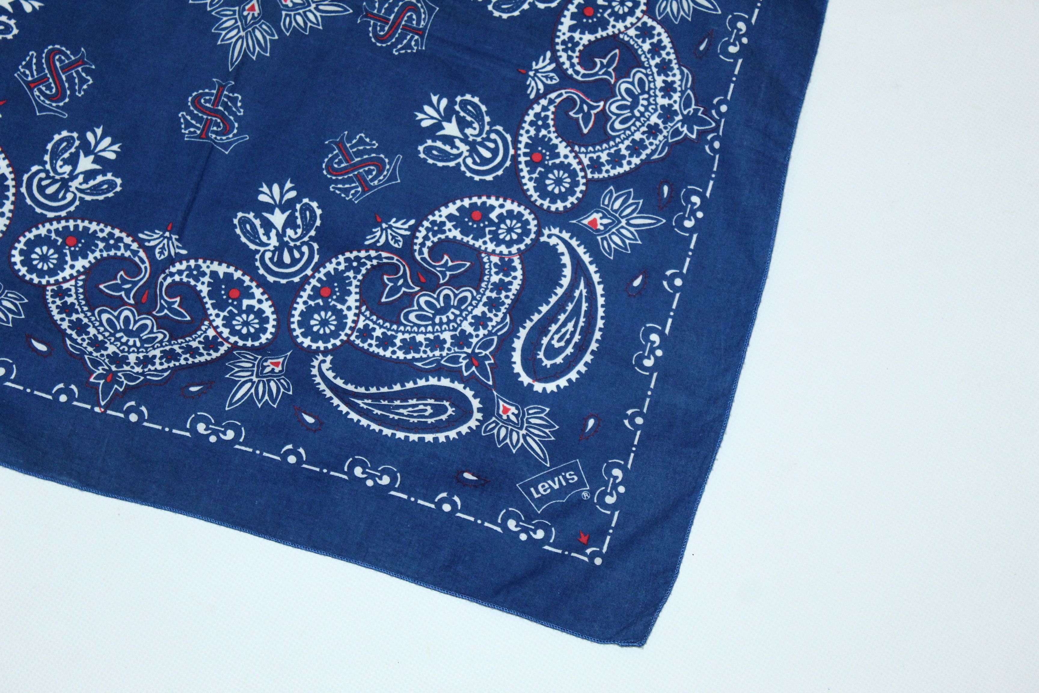 Levi's 🔥 VTG 🔥 70s Levi's Bandana. Made in Italy Size ONE SIZE - 2 Thumbnail