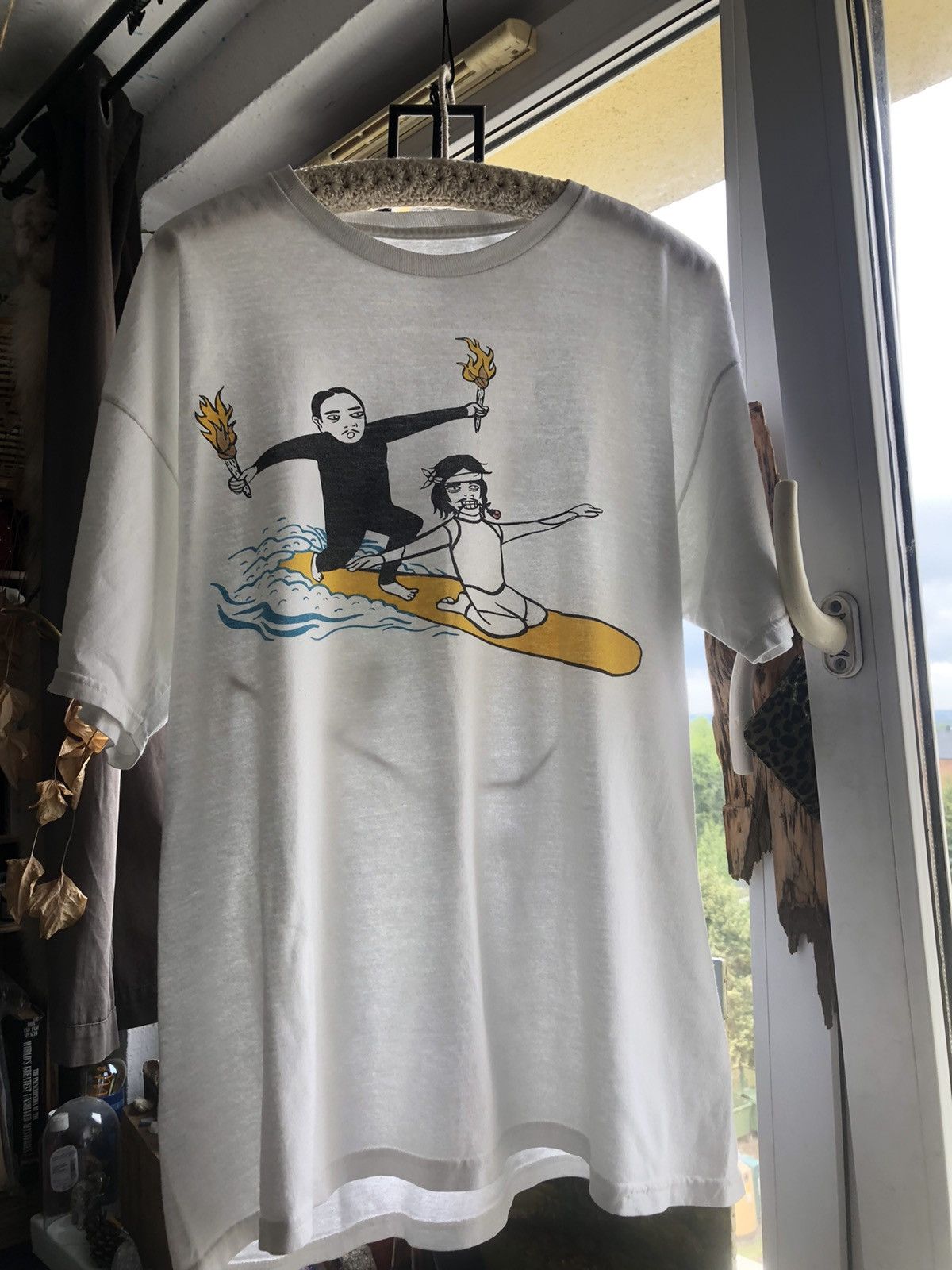 Nike × Vintage Vintage Nike tee Dunk Art Jesus Rose Tee Surfing tee XL Size US XL / EU 56 / 4 - 2 Thumbnail