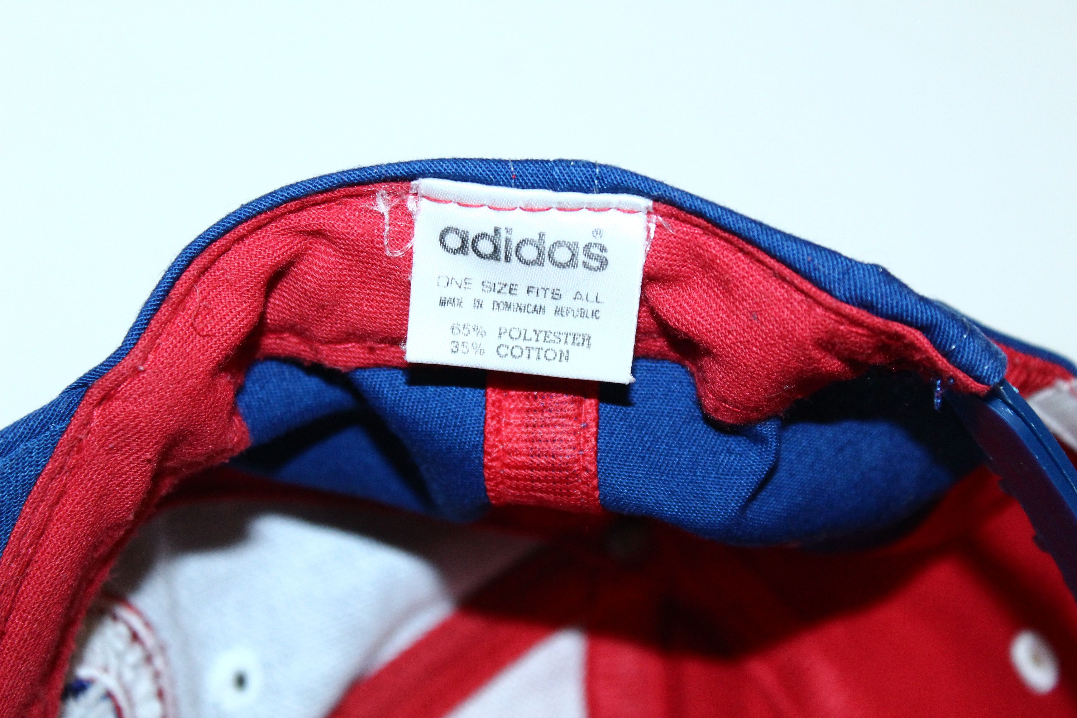 Adidas 🔥VTG🔥 Adidas F.C. Bayern Munchen Logo Embroidery Cap Size ONE SIZE - 7 Thumbnail