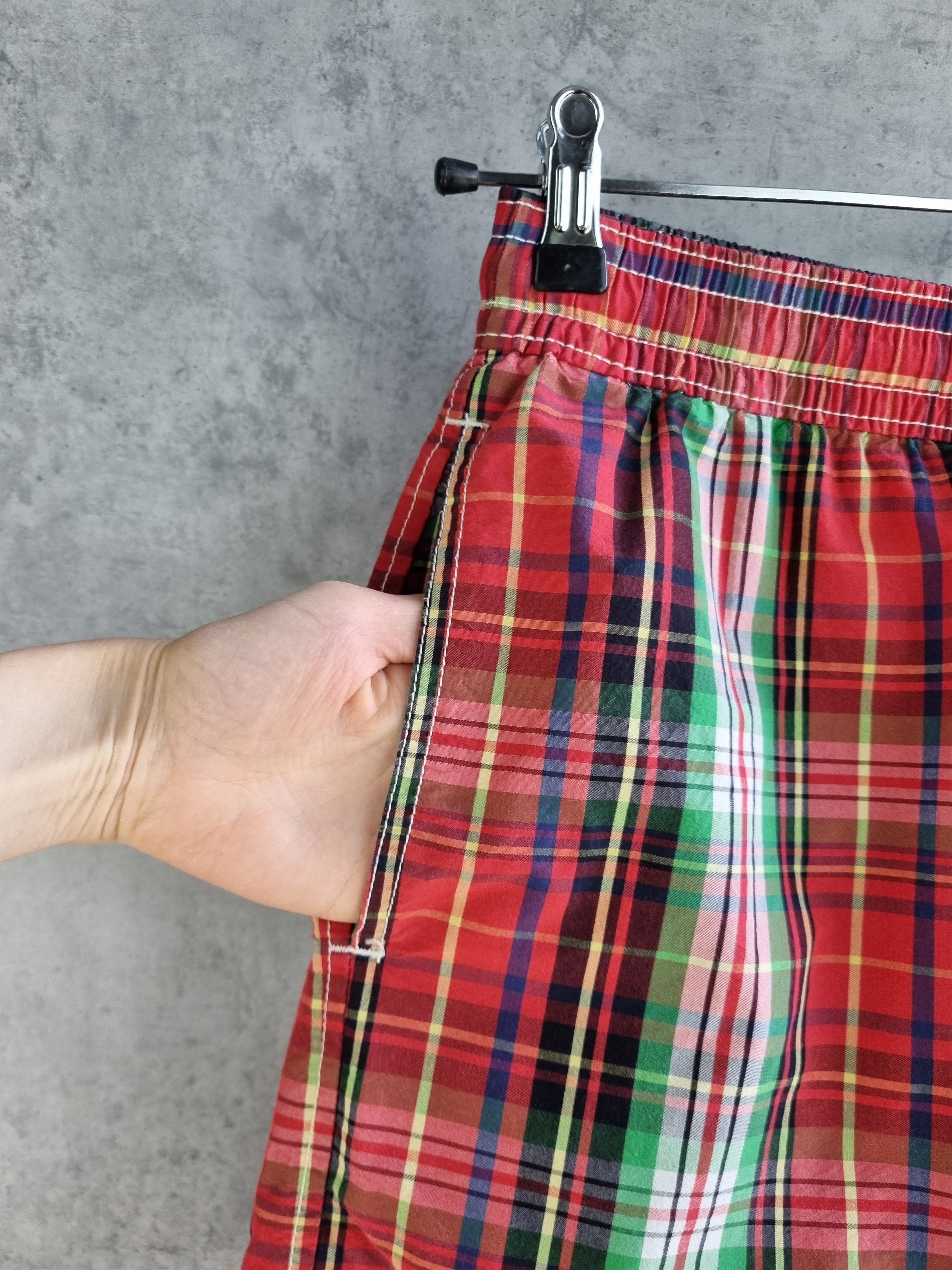 Polo Ralph Lauren × Ralph Lauren Plaid Polo Ralph Lauren Attractive Rare Nylon Shorts Size US 31 - 5 Thumbnail