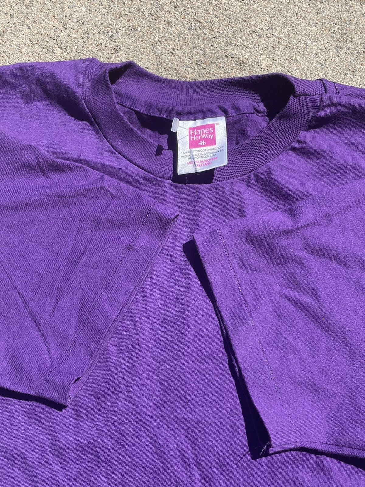 Hanes 90s Vintage Hanes Made in USA Blank Single Stitch T-Shirt Size US M / EU 48-50 / 2 - 1 Thumbnail